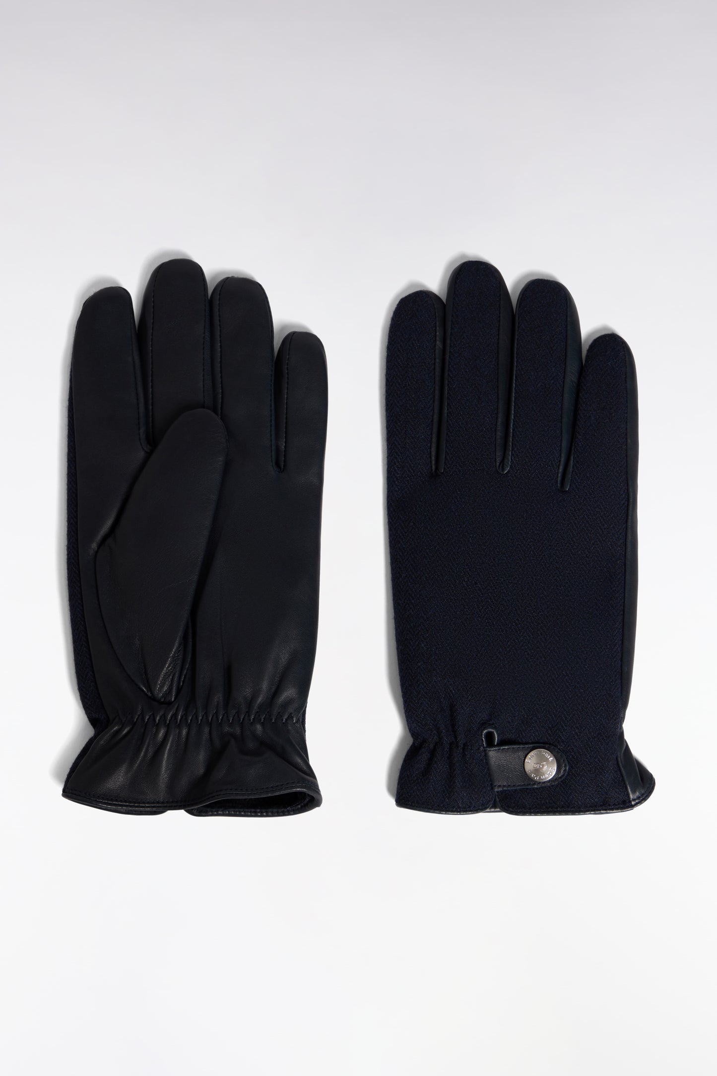Gants cuir et chevrons marine