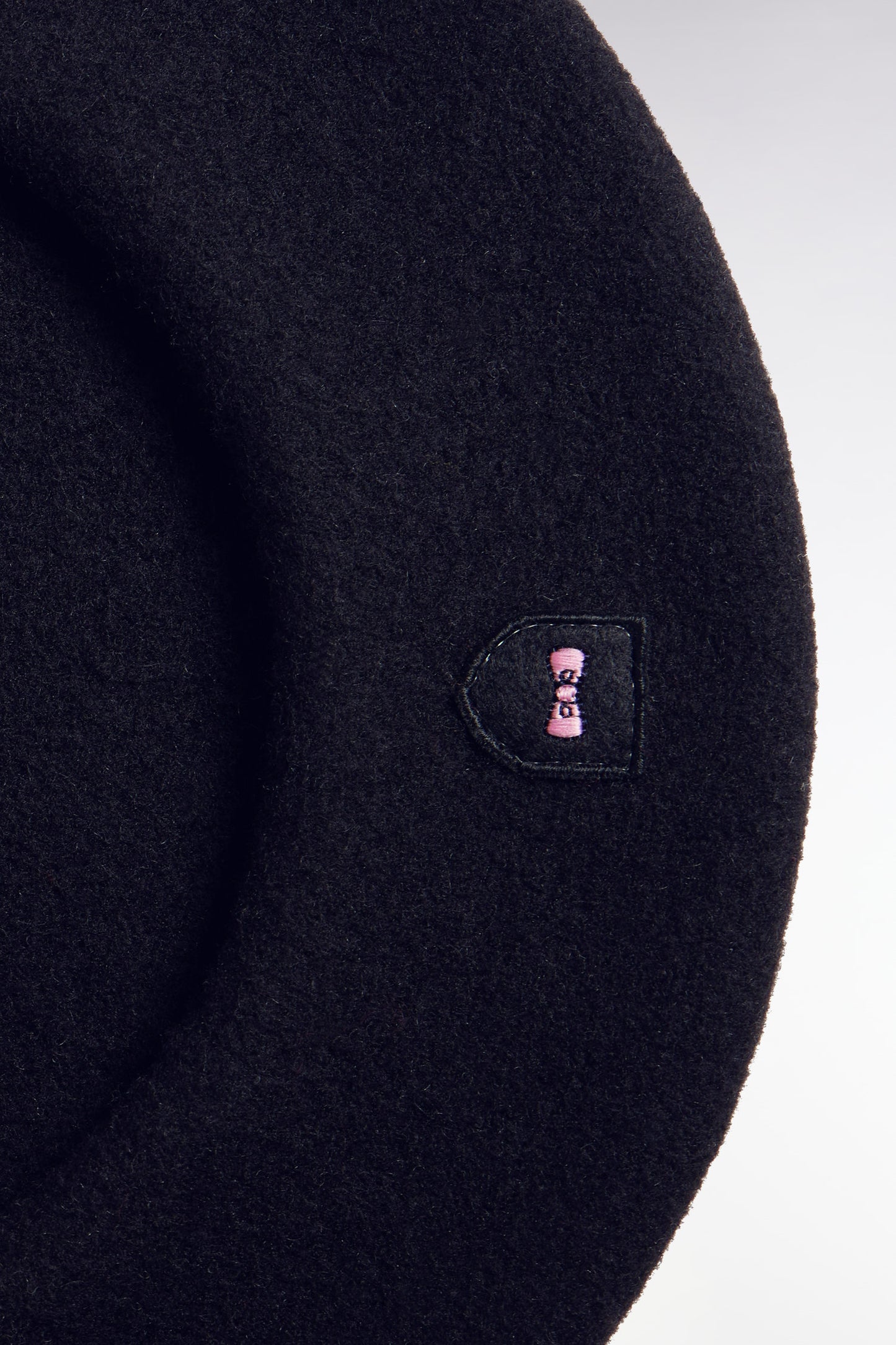 Béret uni en laine vierge marine
