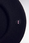 Béret uni en laine vierge marine