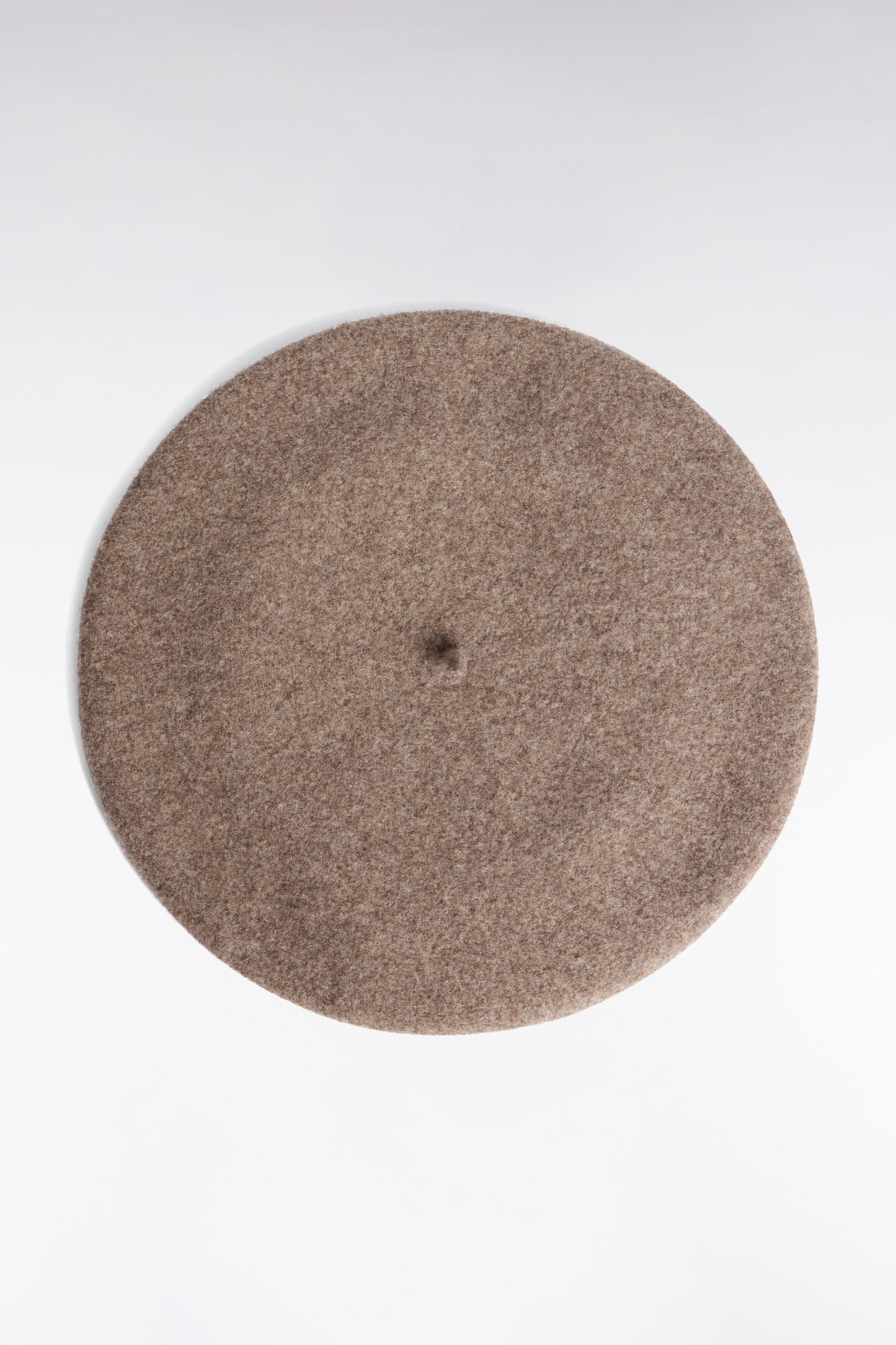 Béret uni en laine vierge beige