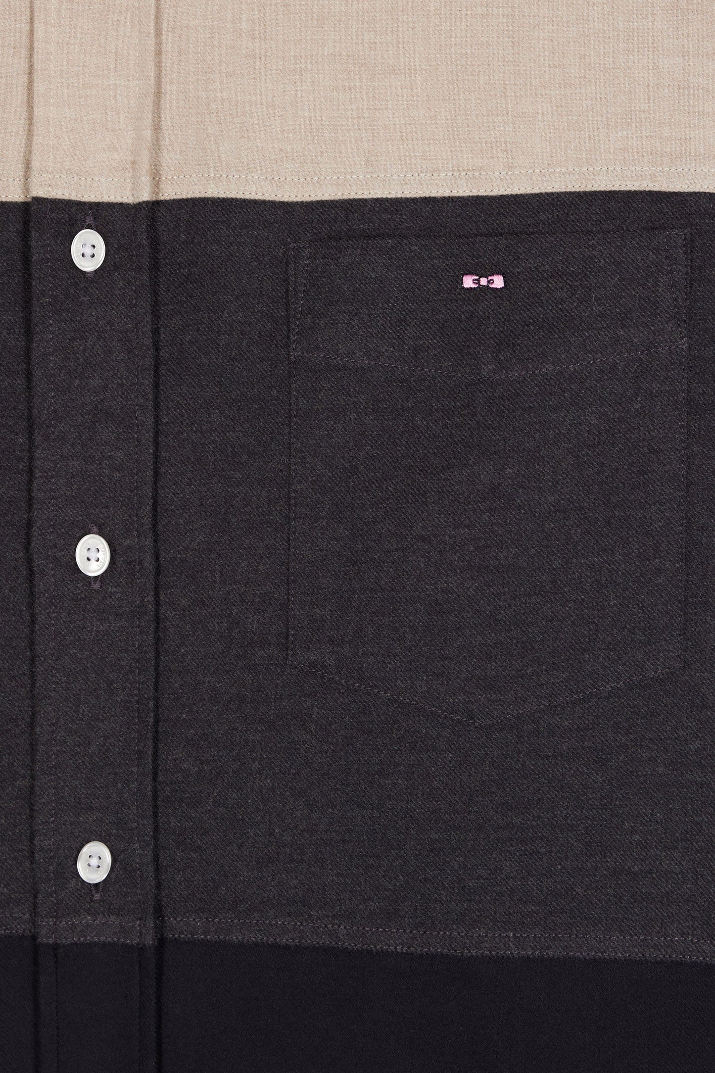 Chemise en flanelle tricolore marine et beige coupe droite