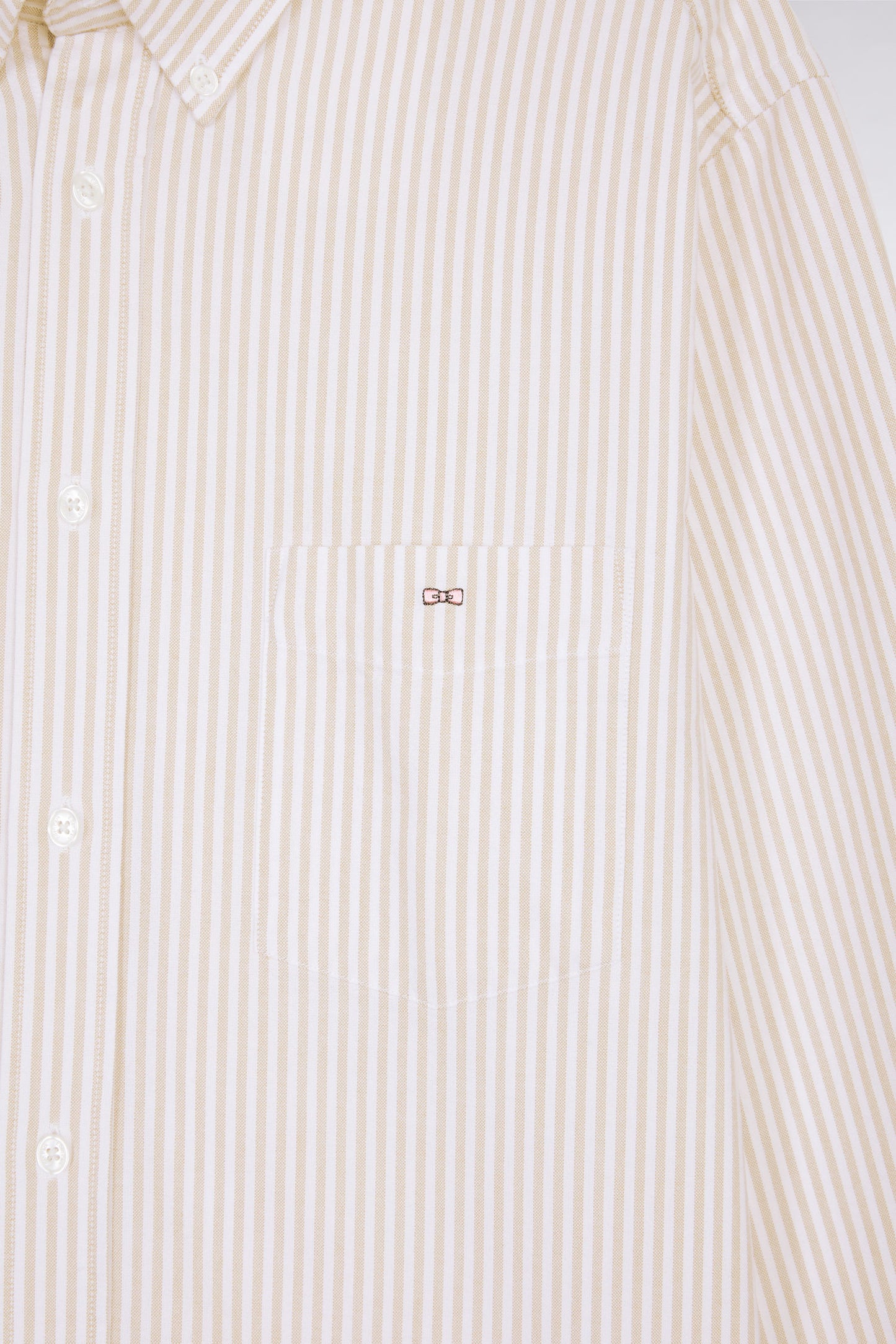 Chemise en popeline de coton rayée beige coupe droite