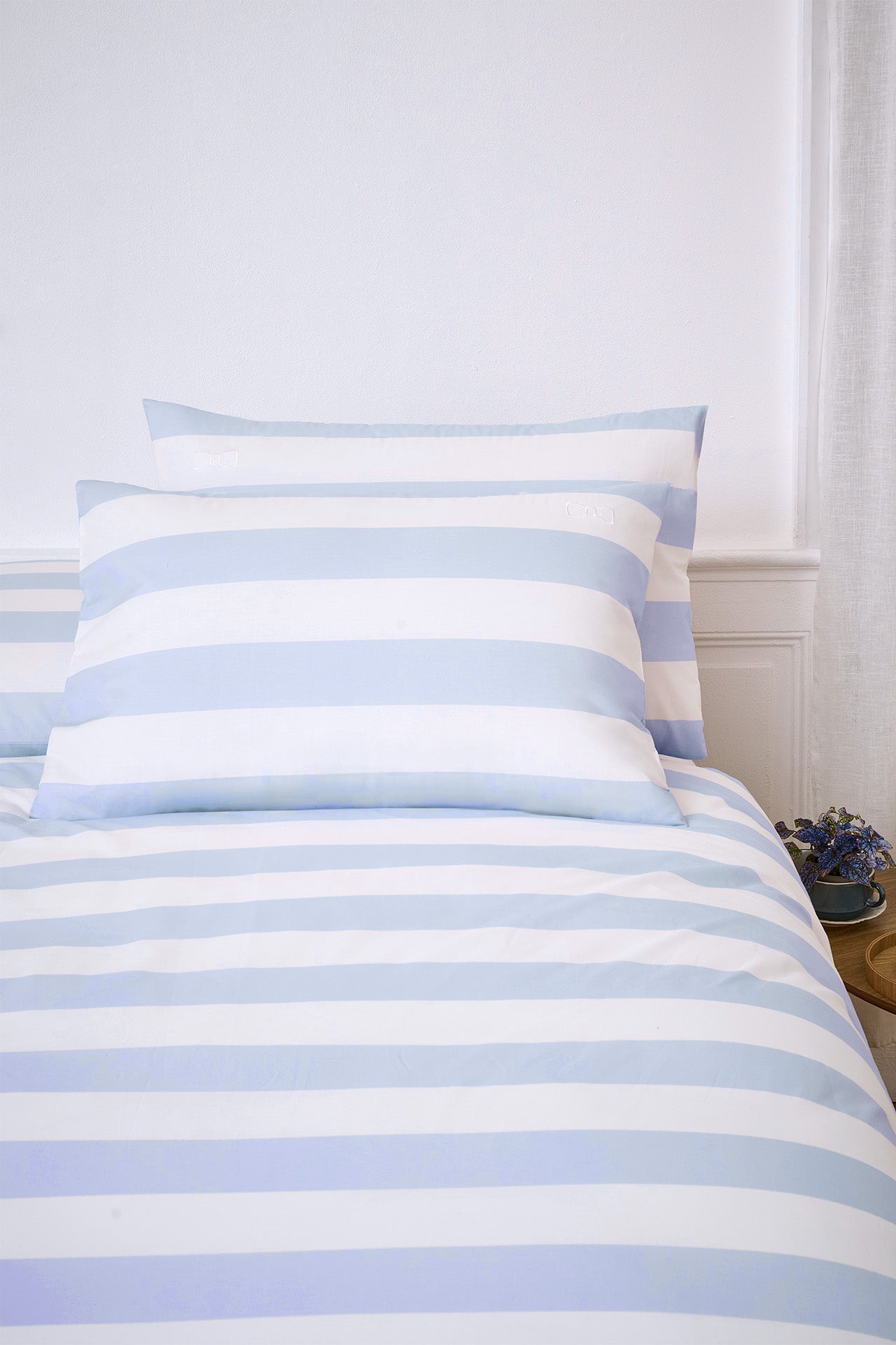 Lot de taies d'oreillers rectangulaires en coton blanc à rayures bleues