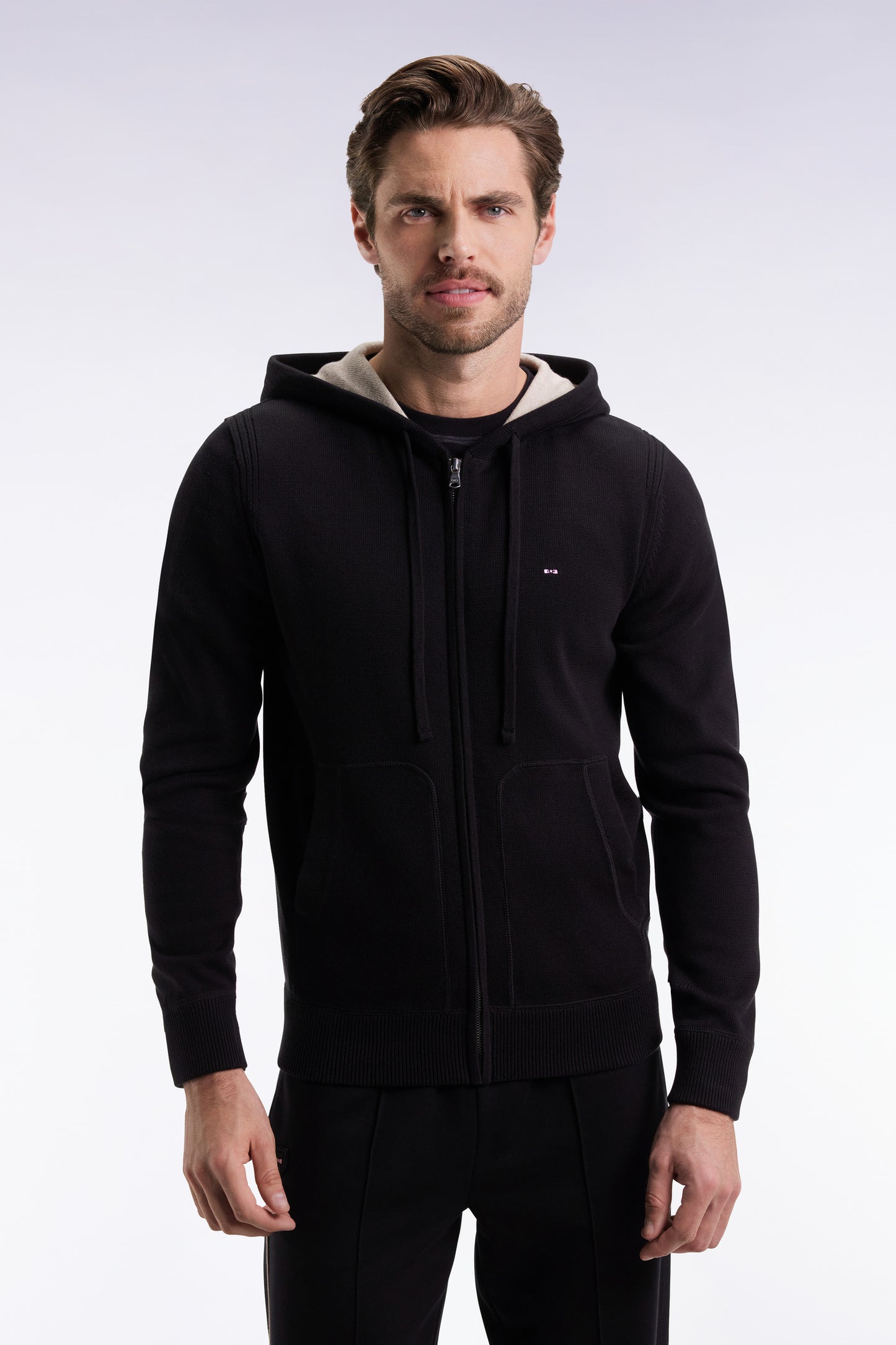 Pull à capuche zippé en coton noir coupe droite