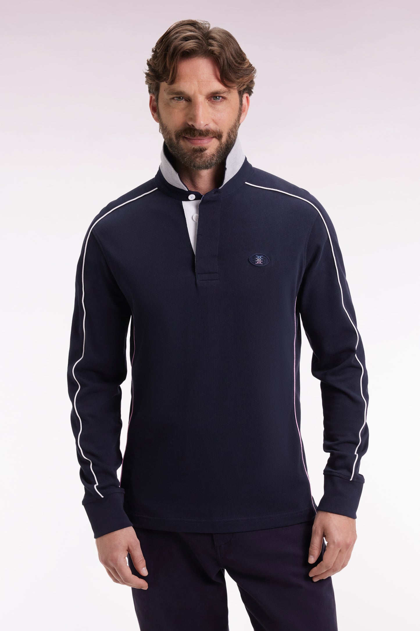 Long-sleeved shirt in thick navy cotton jersey with straight cut piping