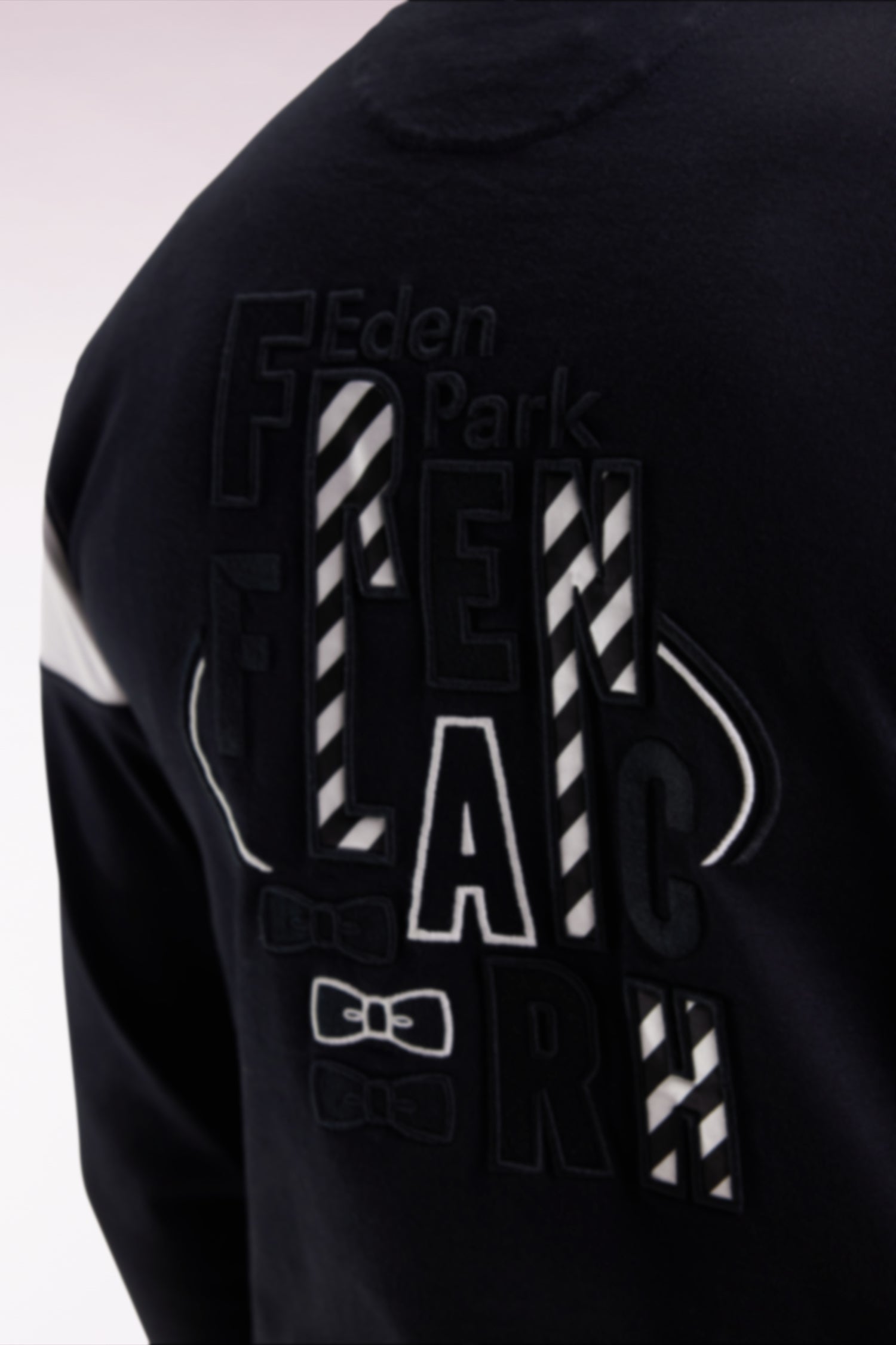 Maillot à manches longues en jersey bicolore noir et blanc coupe