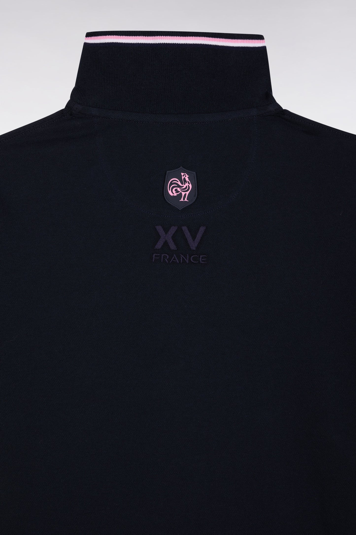 Polo manches courtes marine finitions tricolores coupe droite