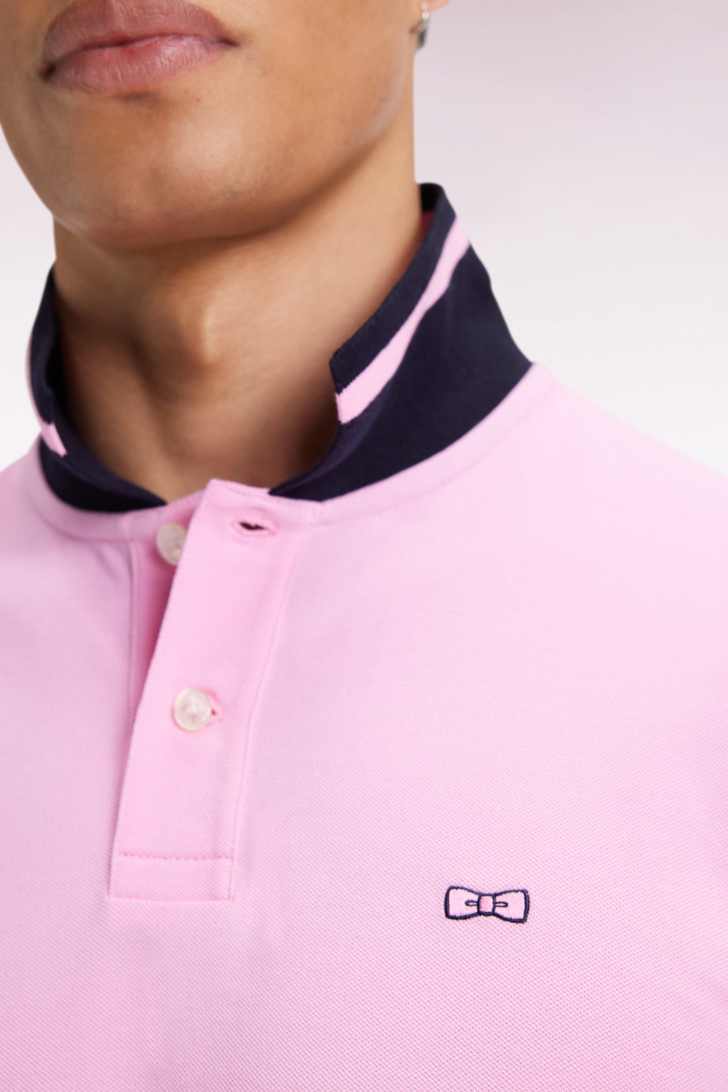 Polo à manches longues en piqué coton bicolore rose broderie 10