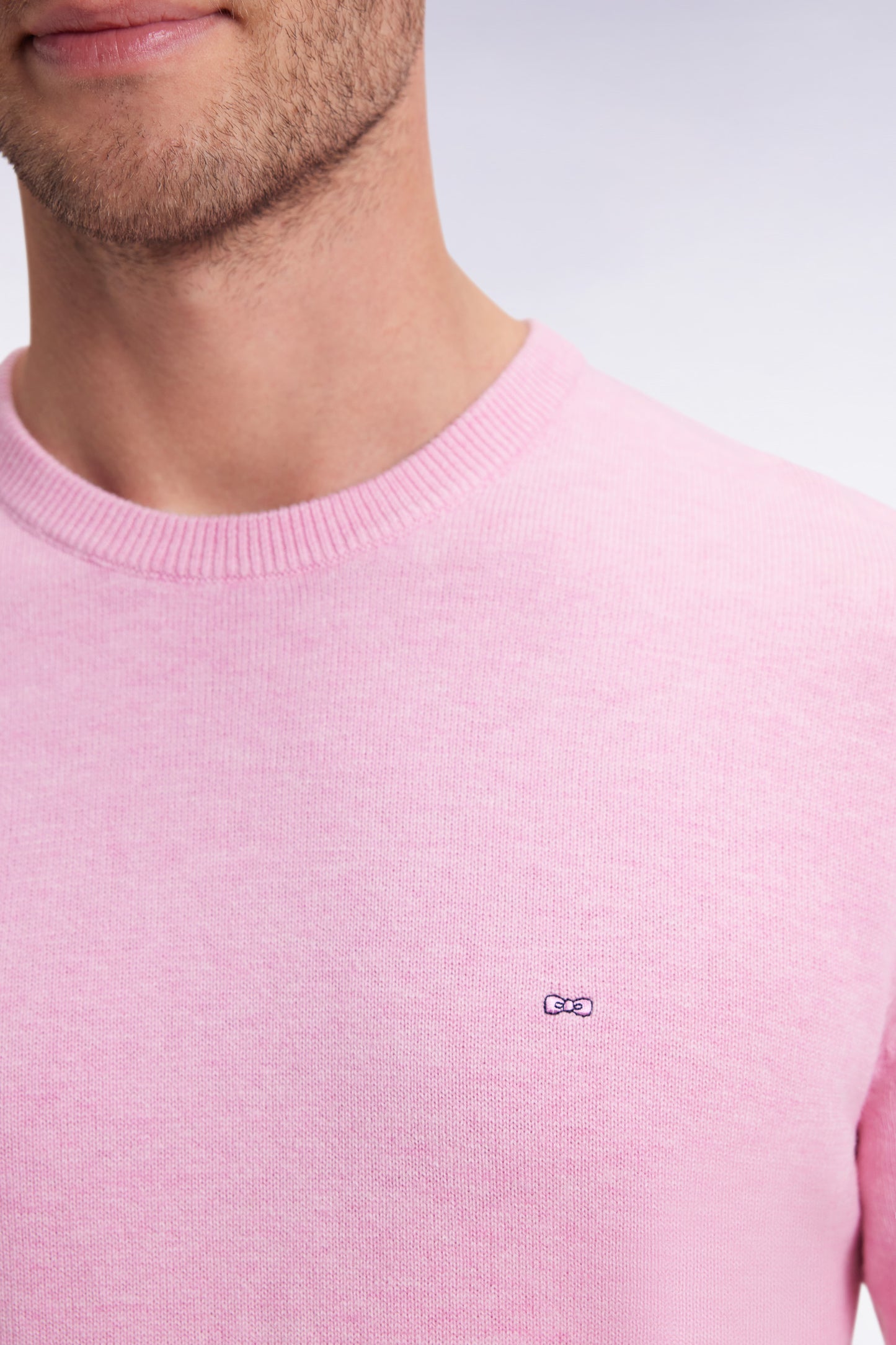 Pull col rond en laine et coton rose