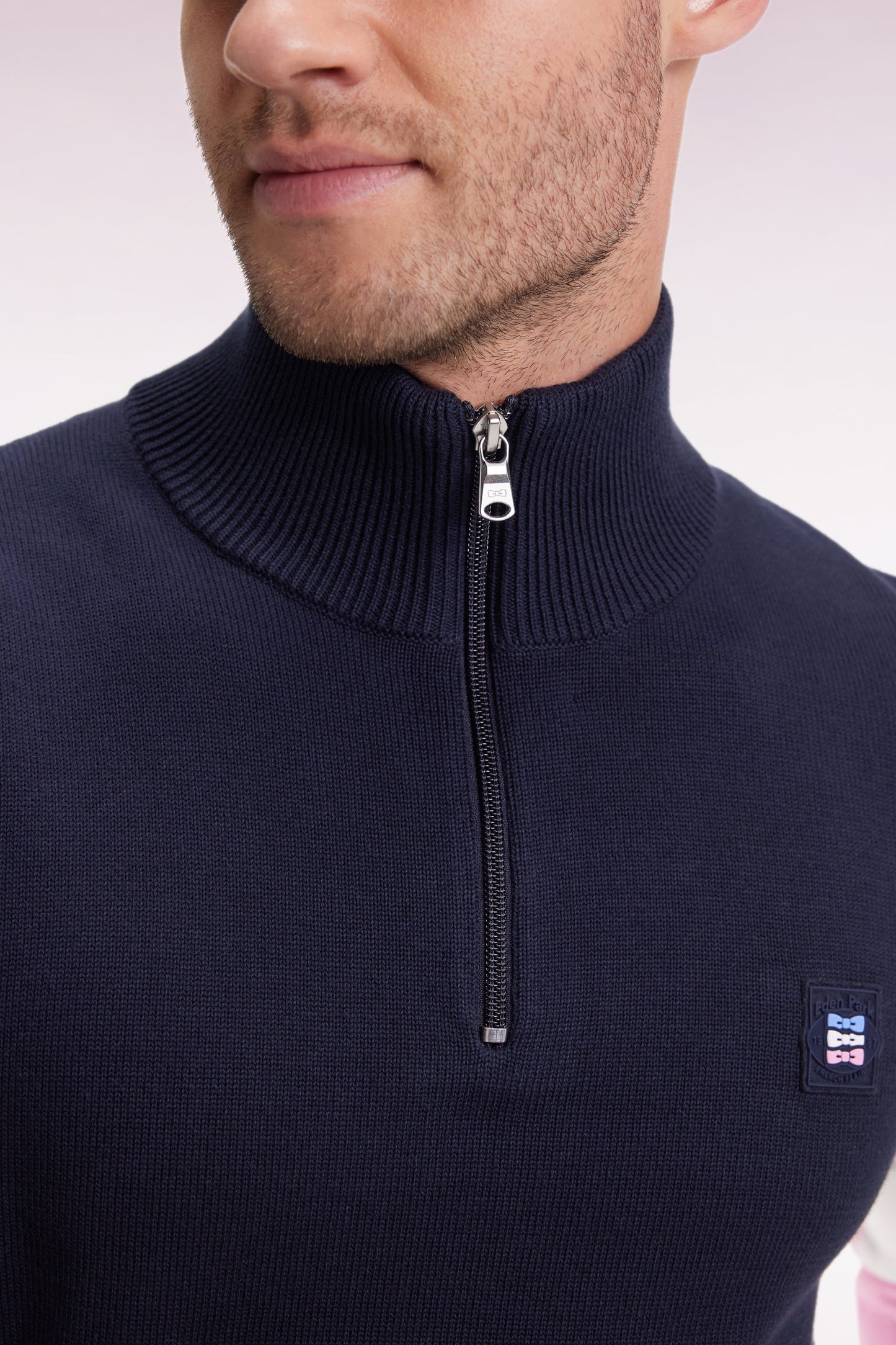 Pull col camionneur en coton noir à manches contrastées grises