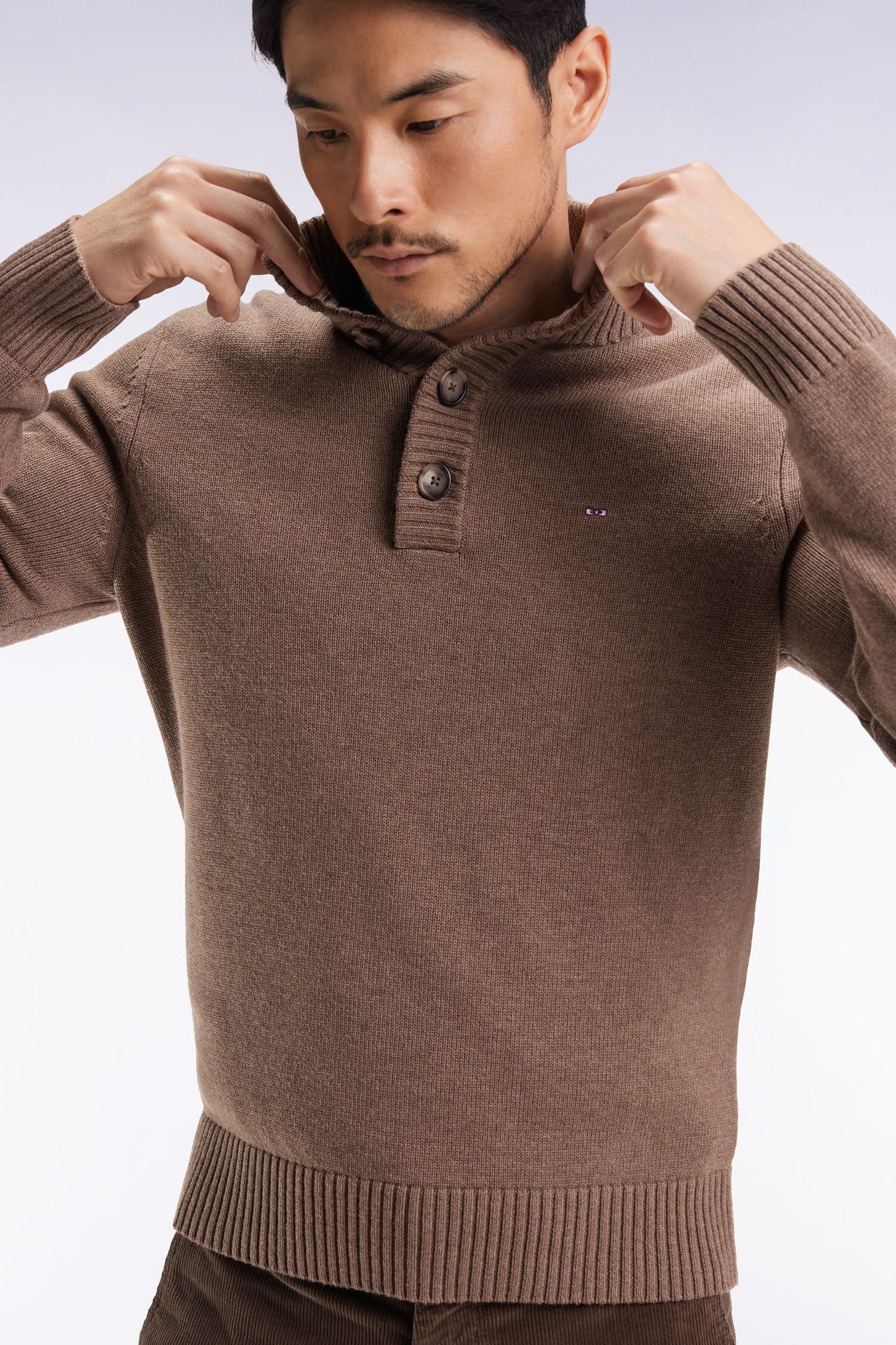 Pull col montant épais en laine et coton marron