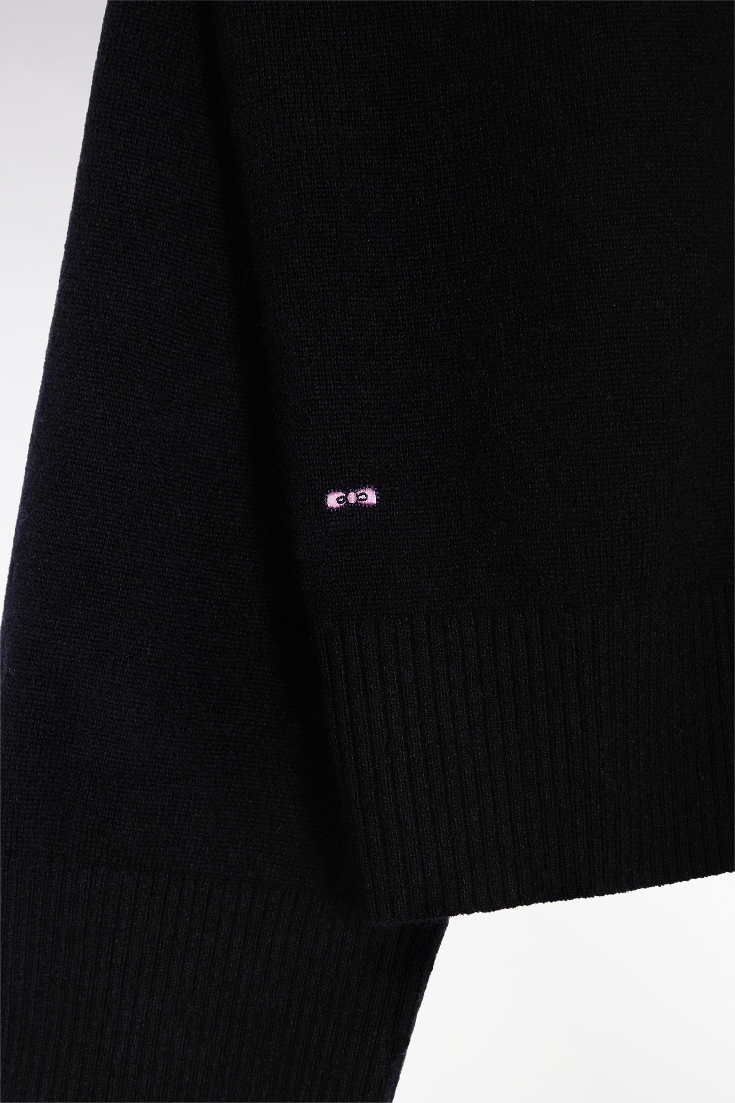 Pull à col roulé en laine et cachemire noir coupe Relaxed