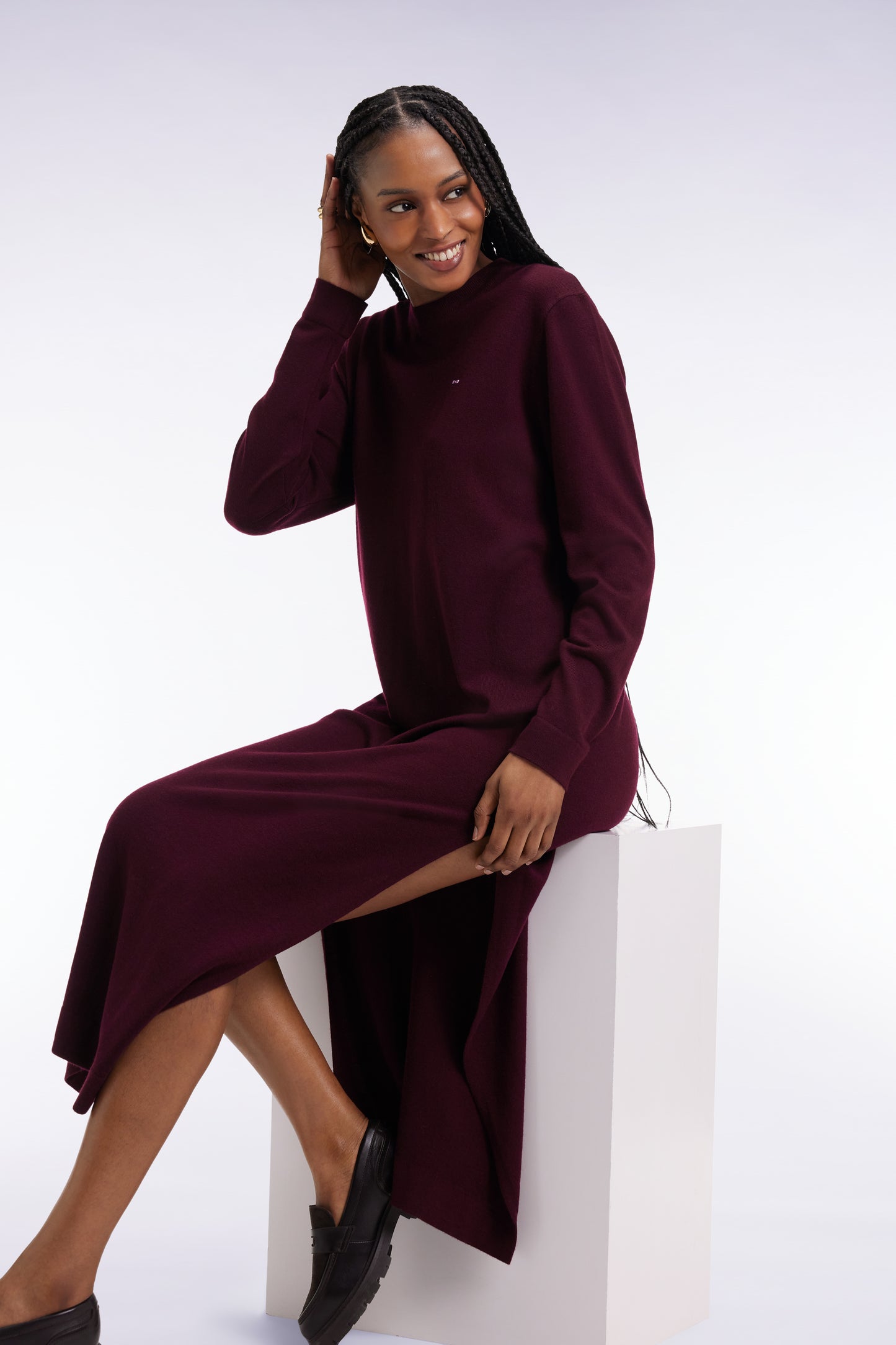 Robe en laine mérinos bordeaux à col rond