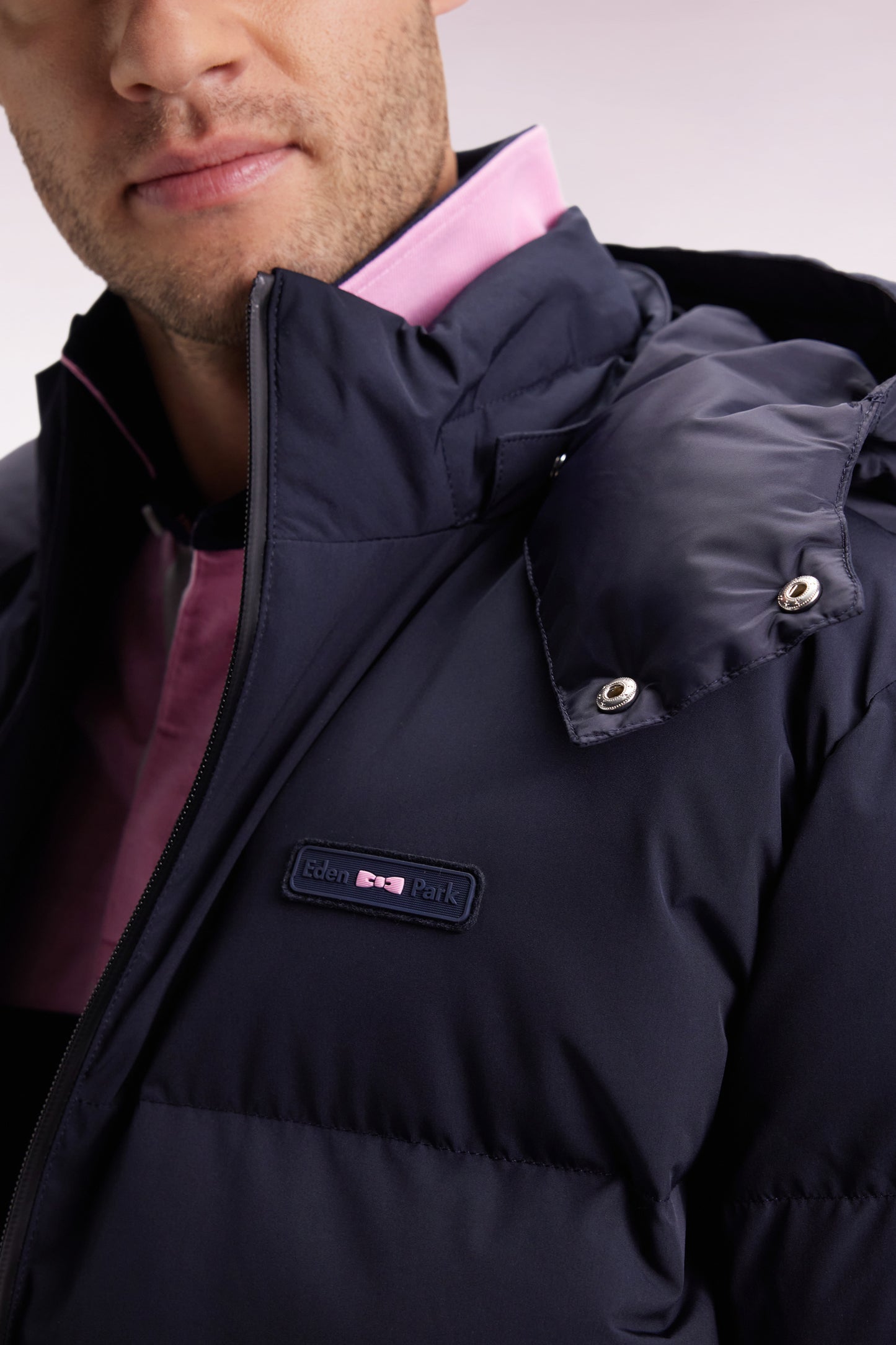 Doudoune en nylon matelassé marine à capuche amovible