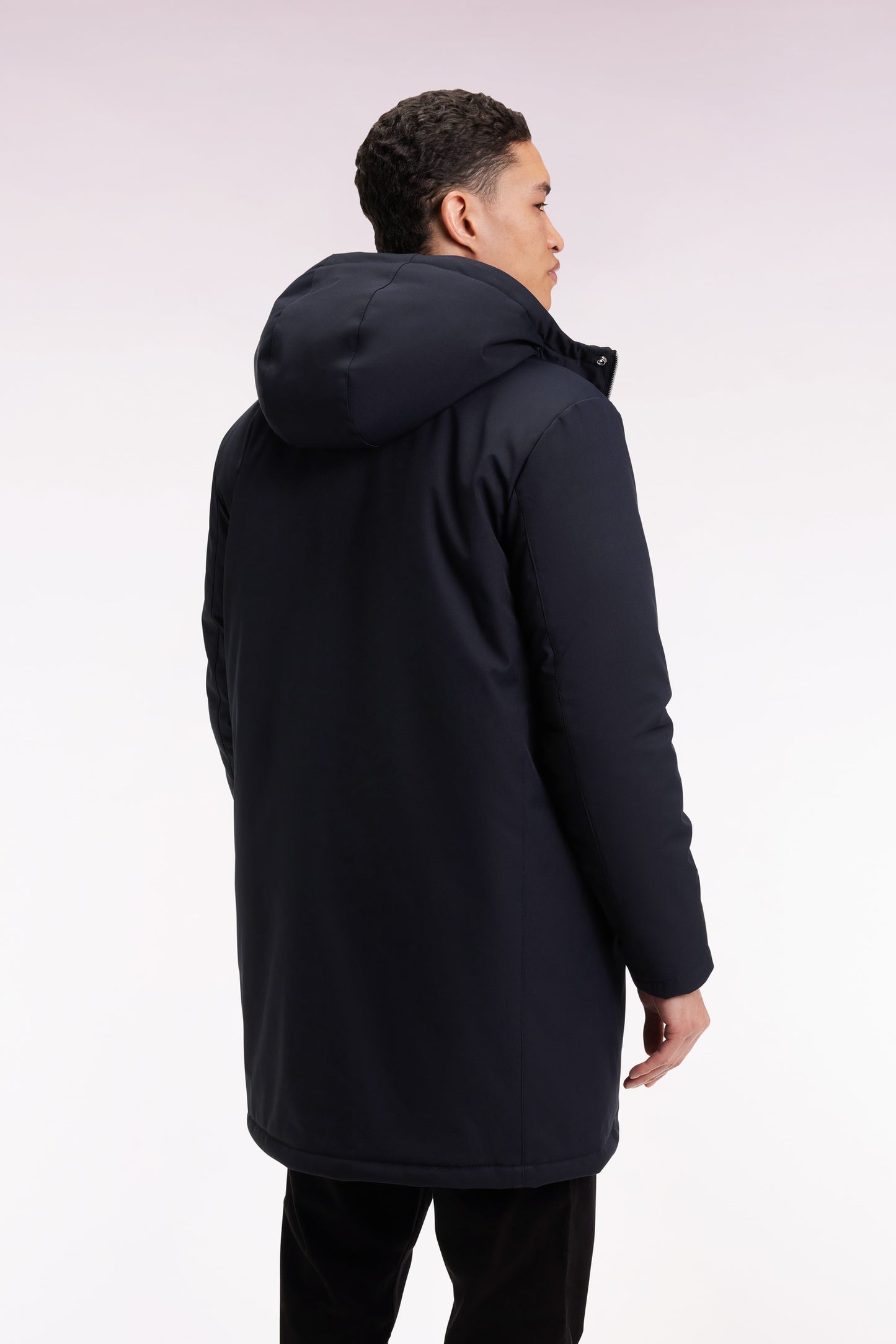 Parka longue 2-en-1 en nylon noir à capuche intégrée
