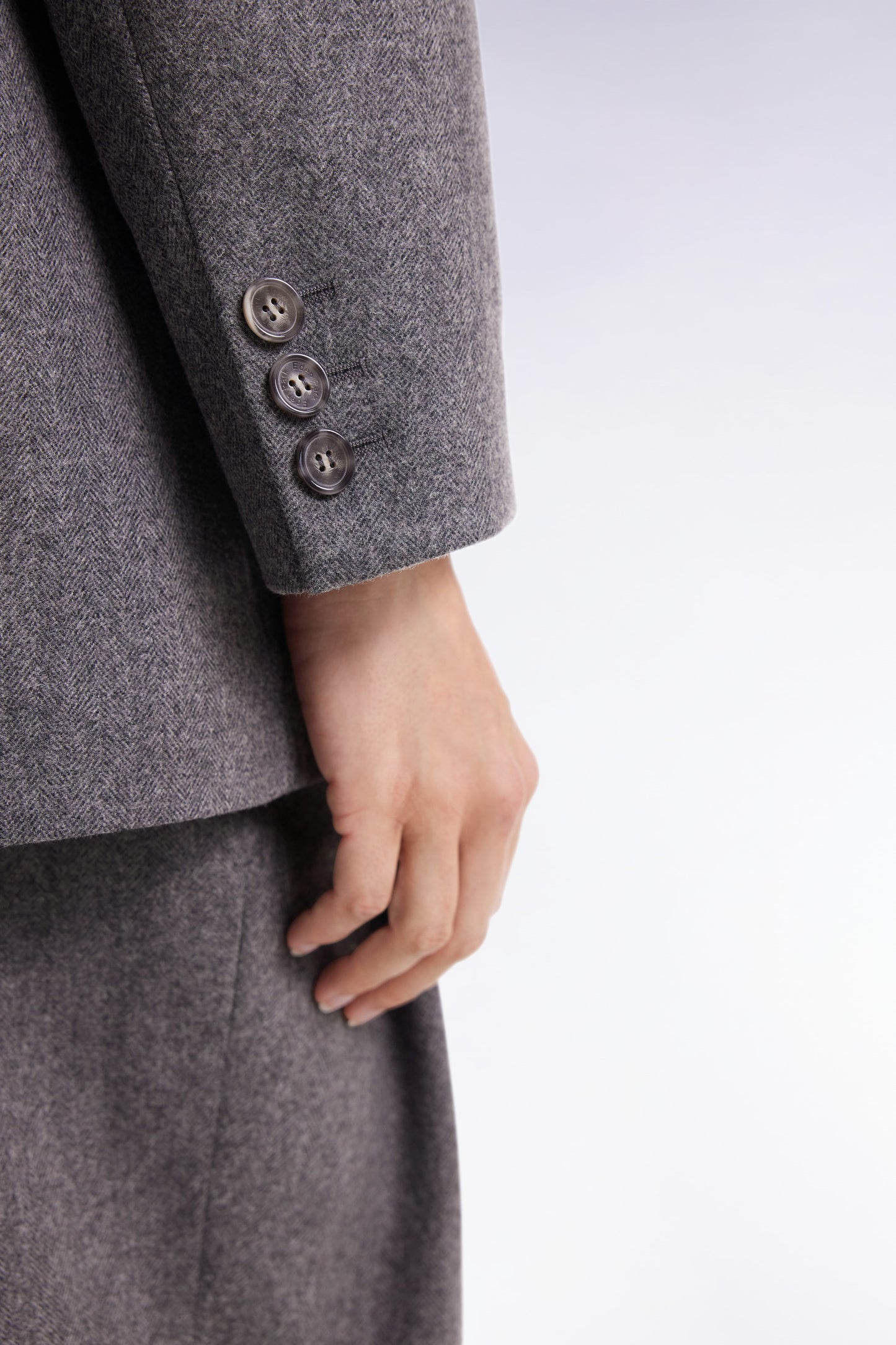 Veste blazer en flanelle de laine grise coupe oversized