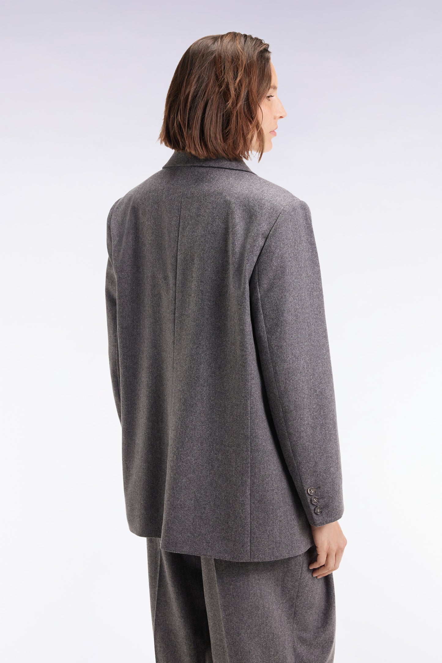 Veste blazer en flanelle de laine grise coupe oversized