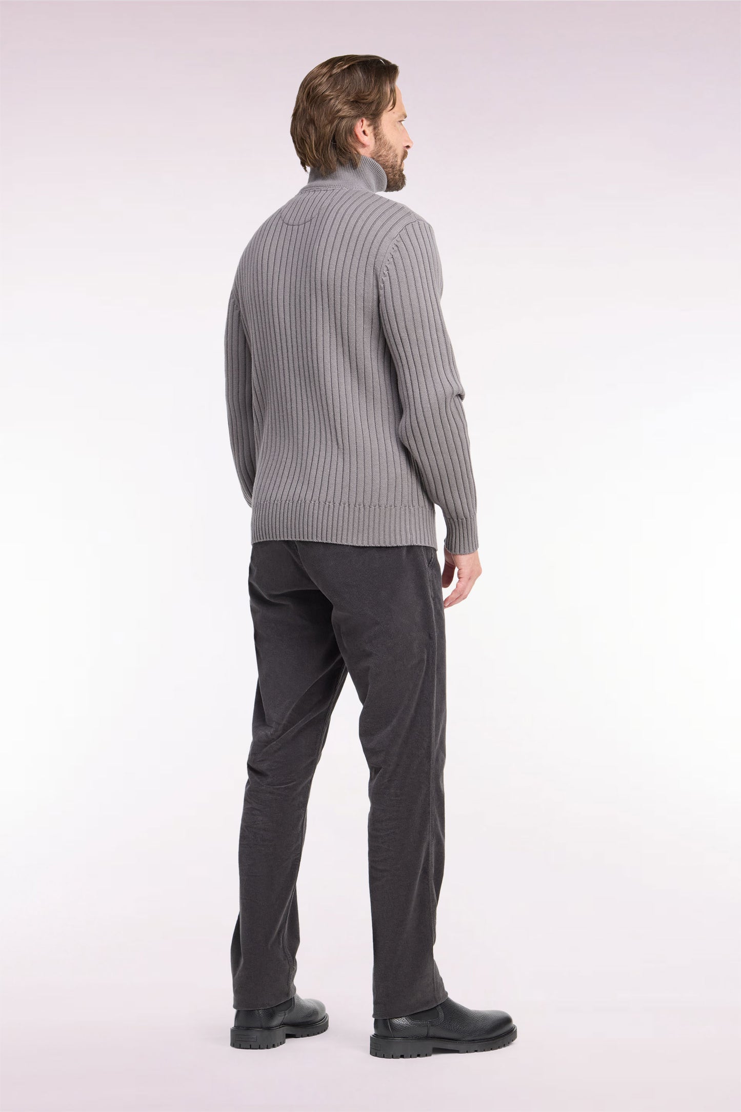 Pantalon chino sans plis en velours côtelé kaki coupe regular