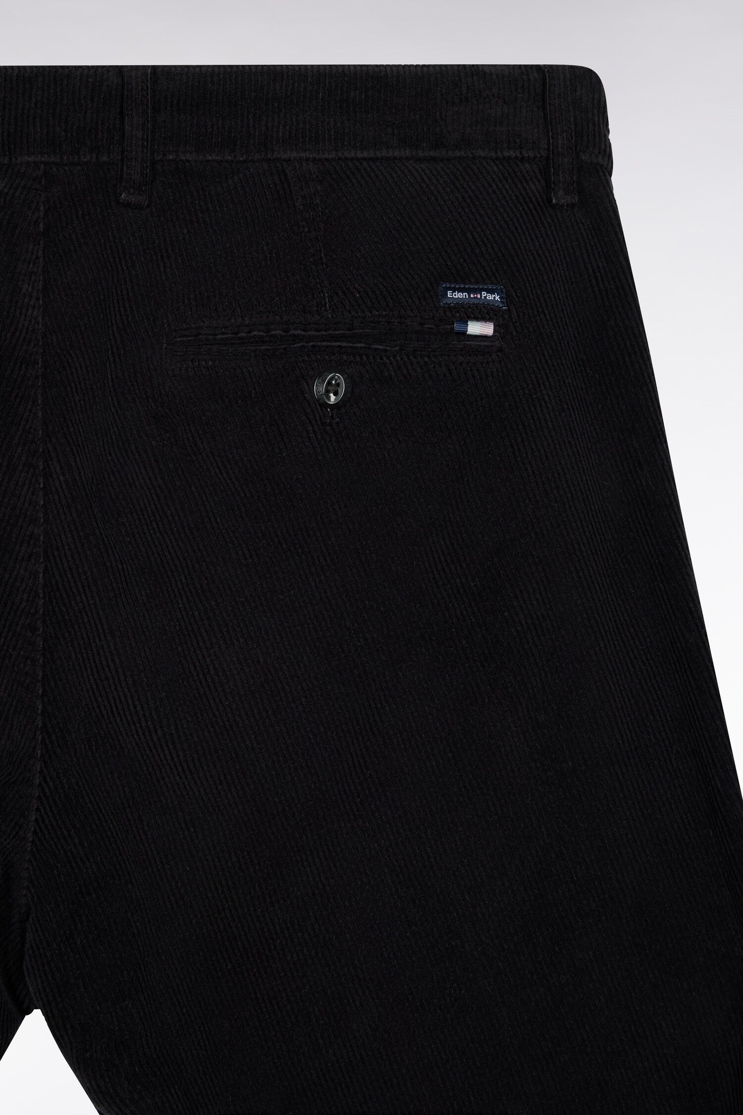 Pantalon chino sans plis en velours côtelé noir coupe regular