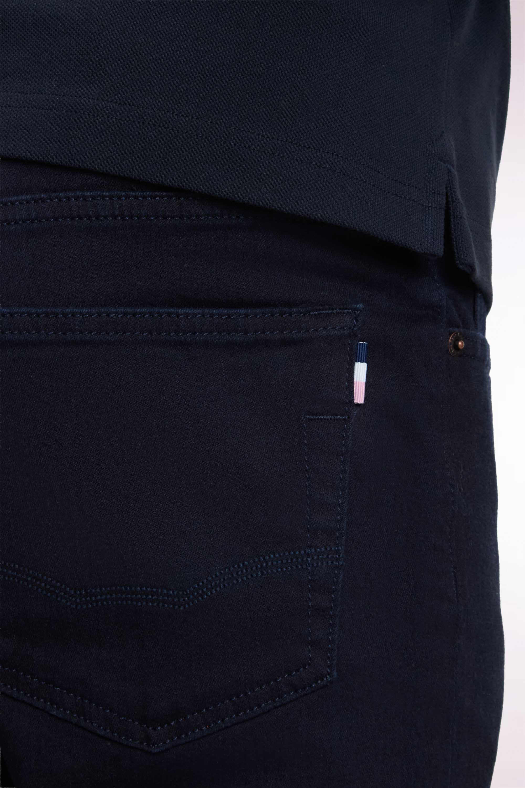 Jean 5 poches en denim stretch marine coupe droite