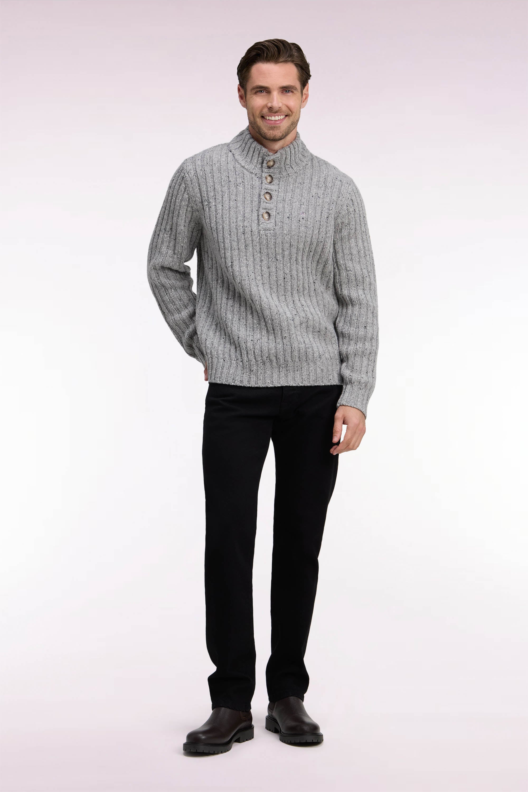 Jean en denim stretch one wash noir coupe regular