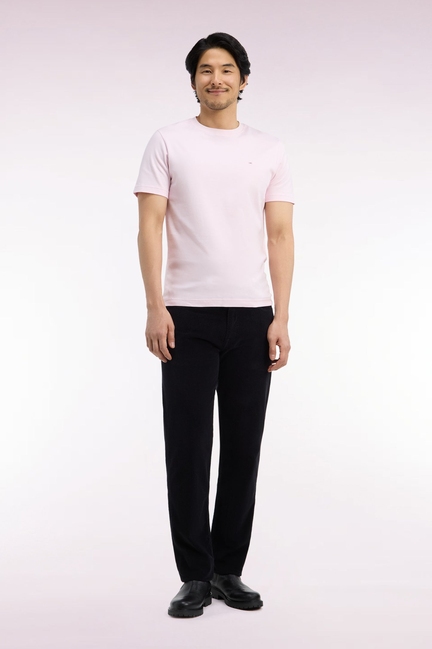 Pantalon 5 poches en velours côtelé noir coupe regular