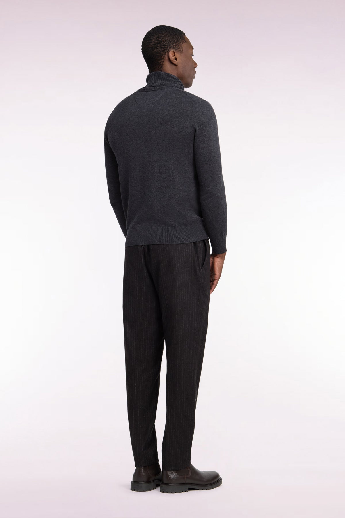 Pantalon à taille élastiquée façon flanelle rayée marron