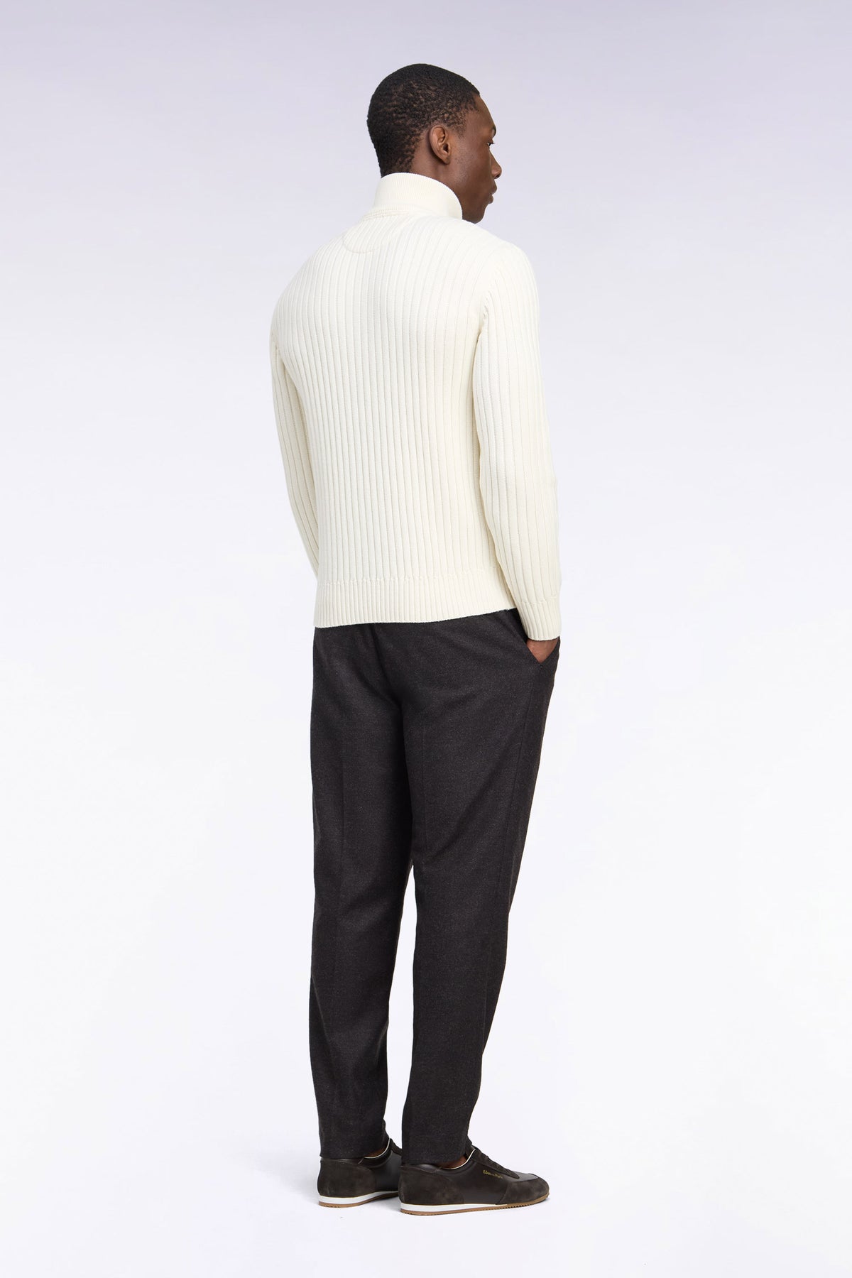 Modern fit brown lightweight felt elasticated waist pants