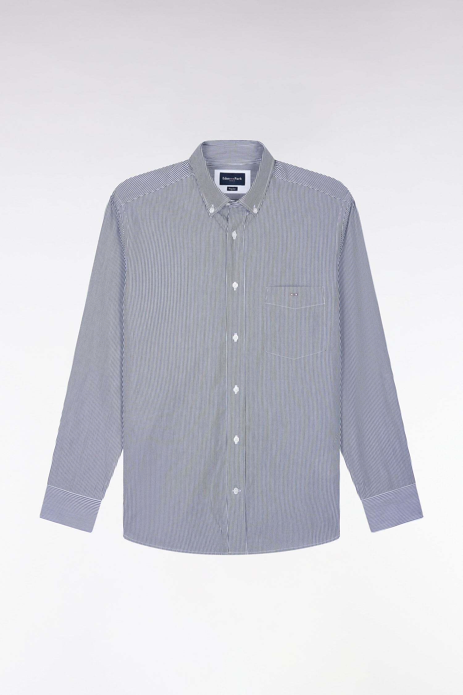 Chemise en coton blanc à fines rayures marine coupe droite