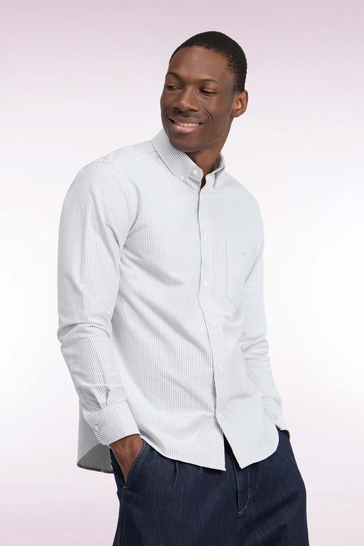 Chemise en coton à rayures bâtons marine coupe droite