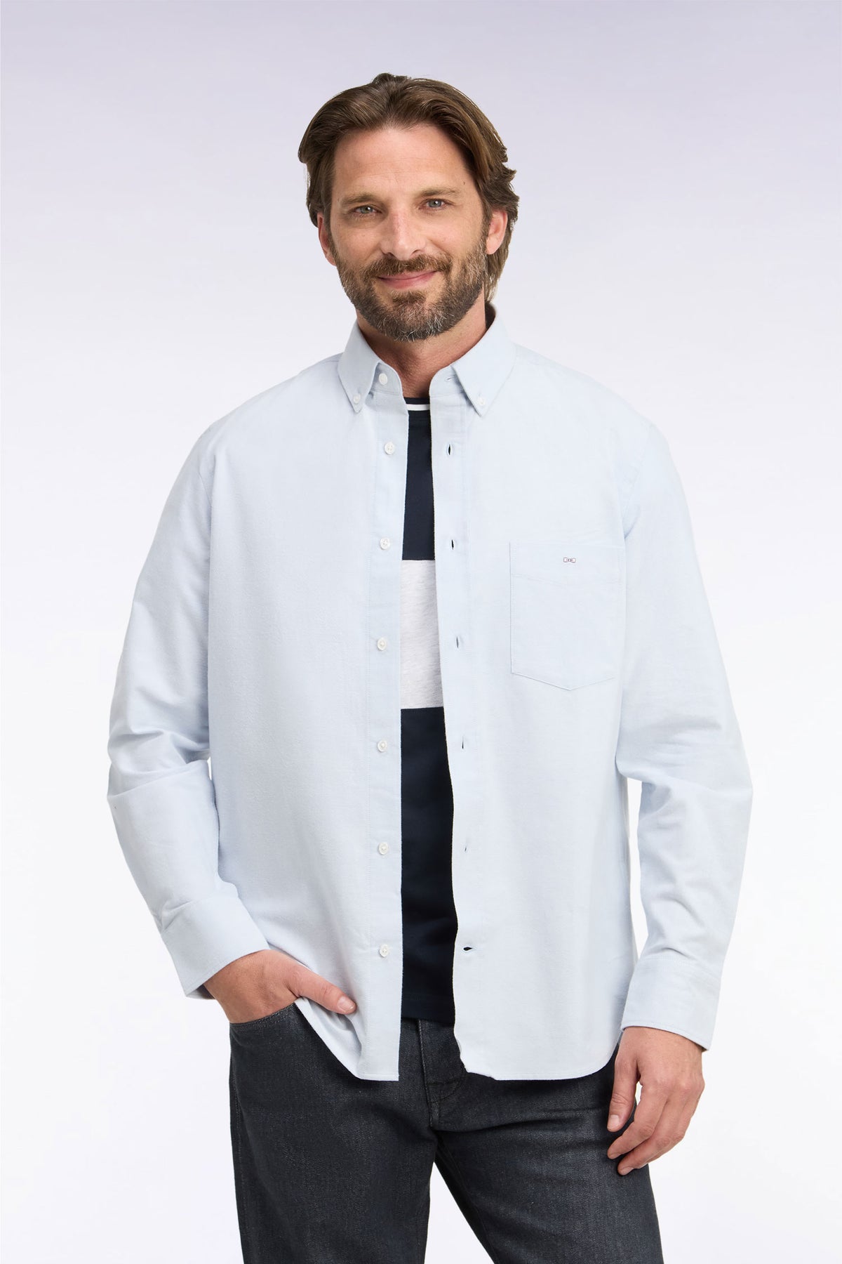 Plain light gray cotton shirt, straight cut