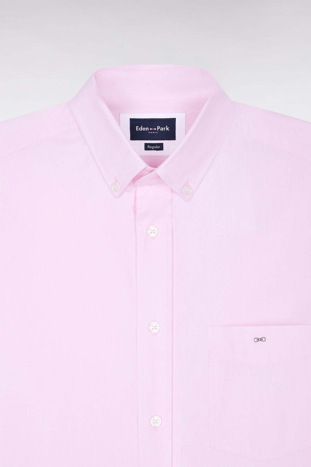Chemise unie en coton rose coupe droite