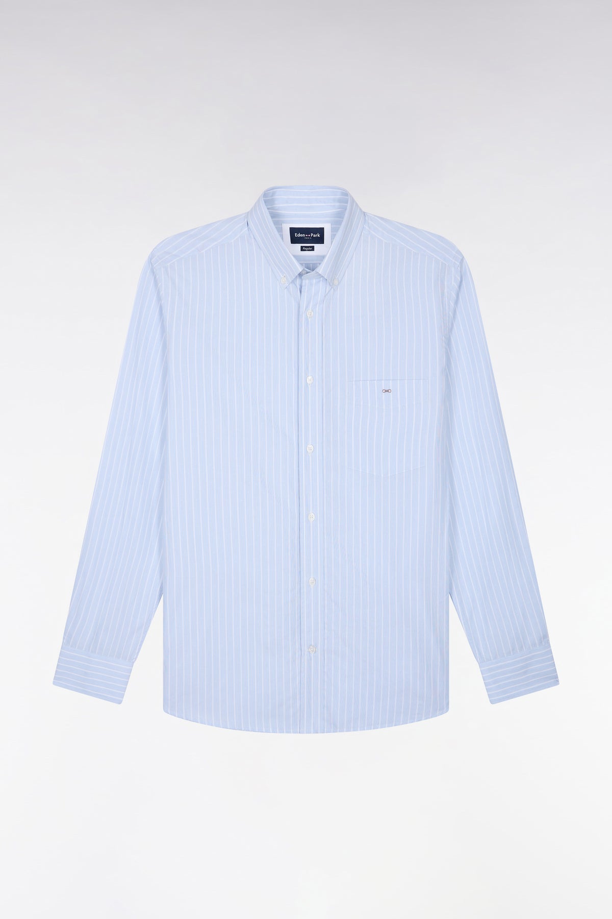 Chemise en coton blanc tissé à rayures ciel coupe droite
