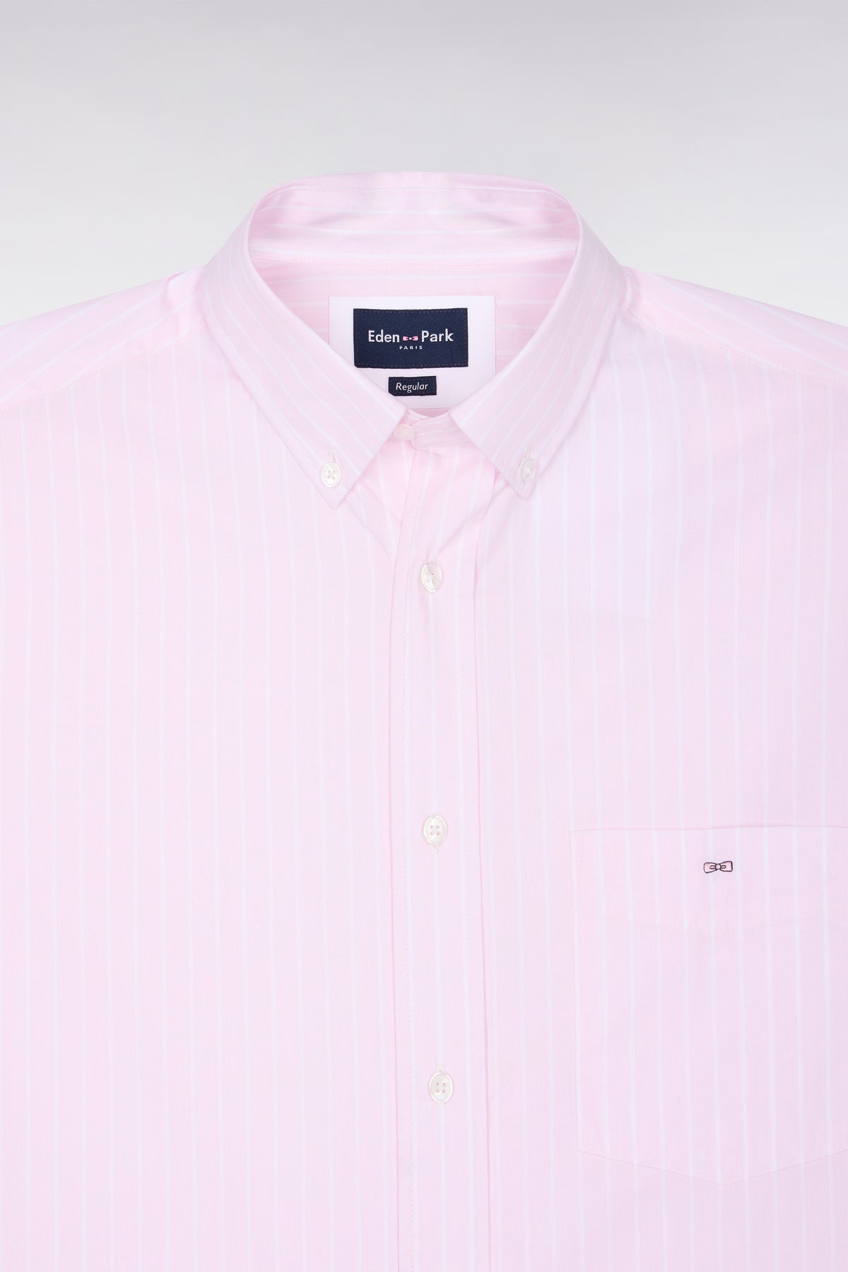 Chemise en coton blanc tissé à rayures roses coupe droite