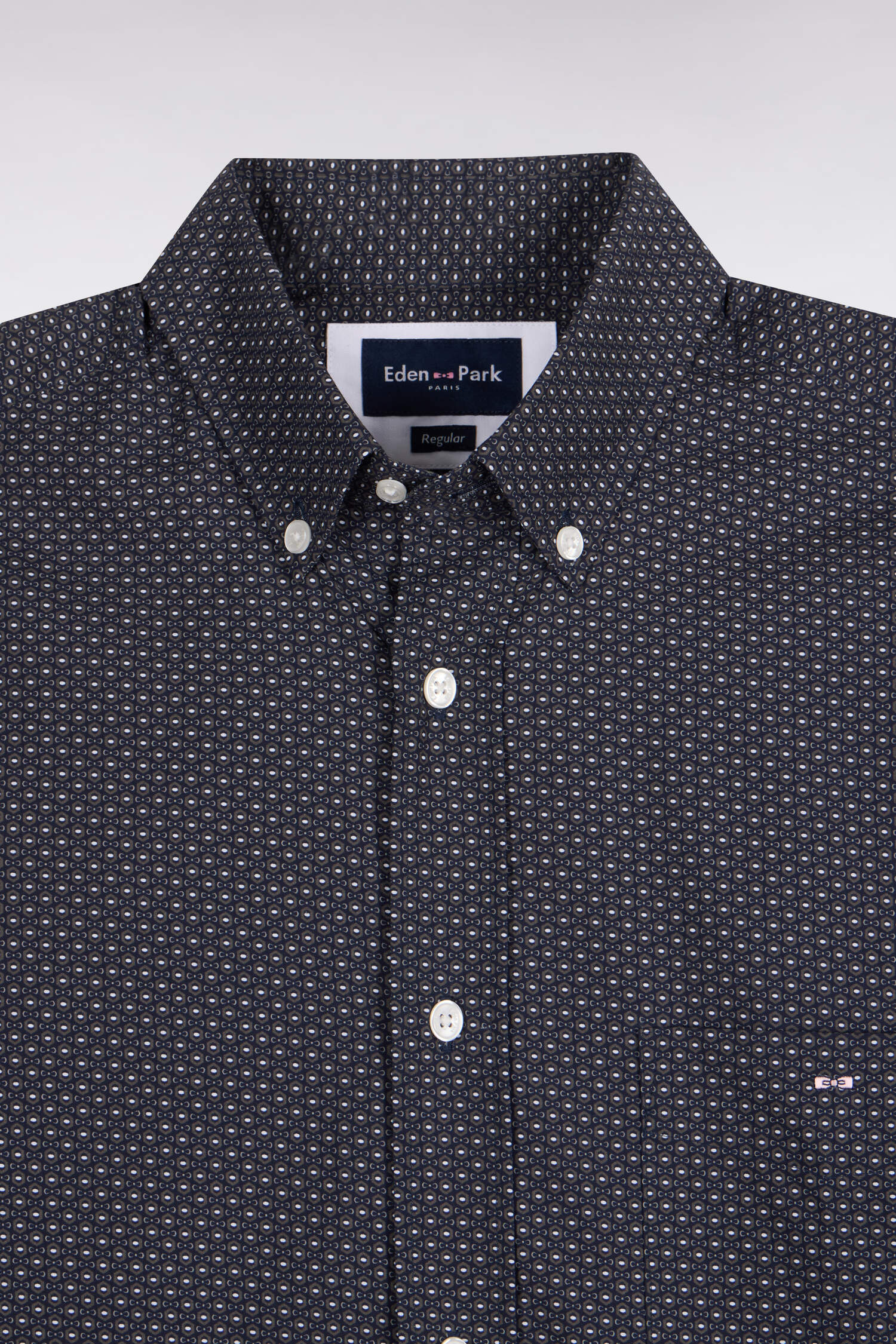 Chemise en coton kaki à micromotifs coupe droite