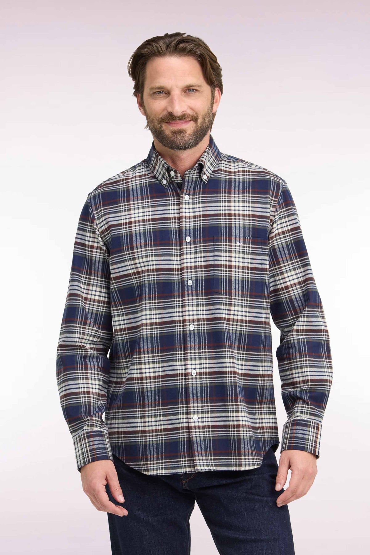 Chemise en flanelle de coton marine à carreaux coupe droite