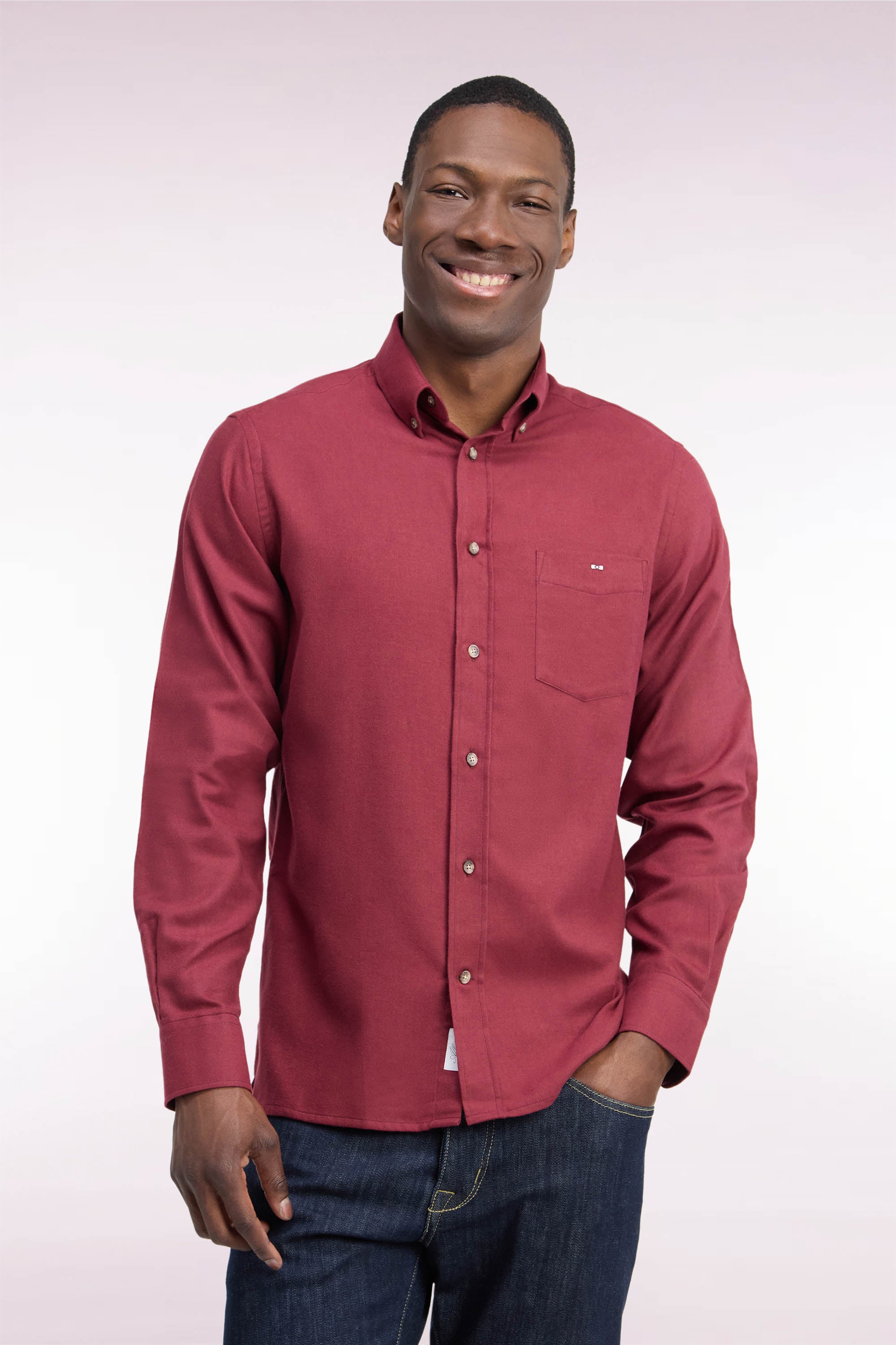 Chemise unie en coton rouge coupe droite