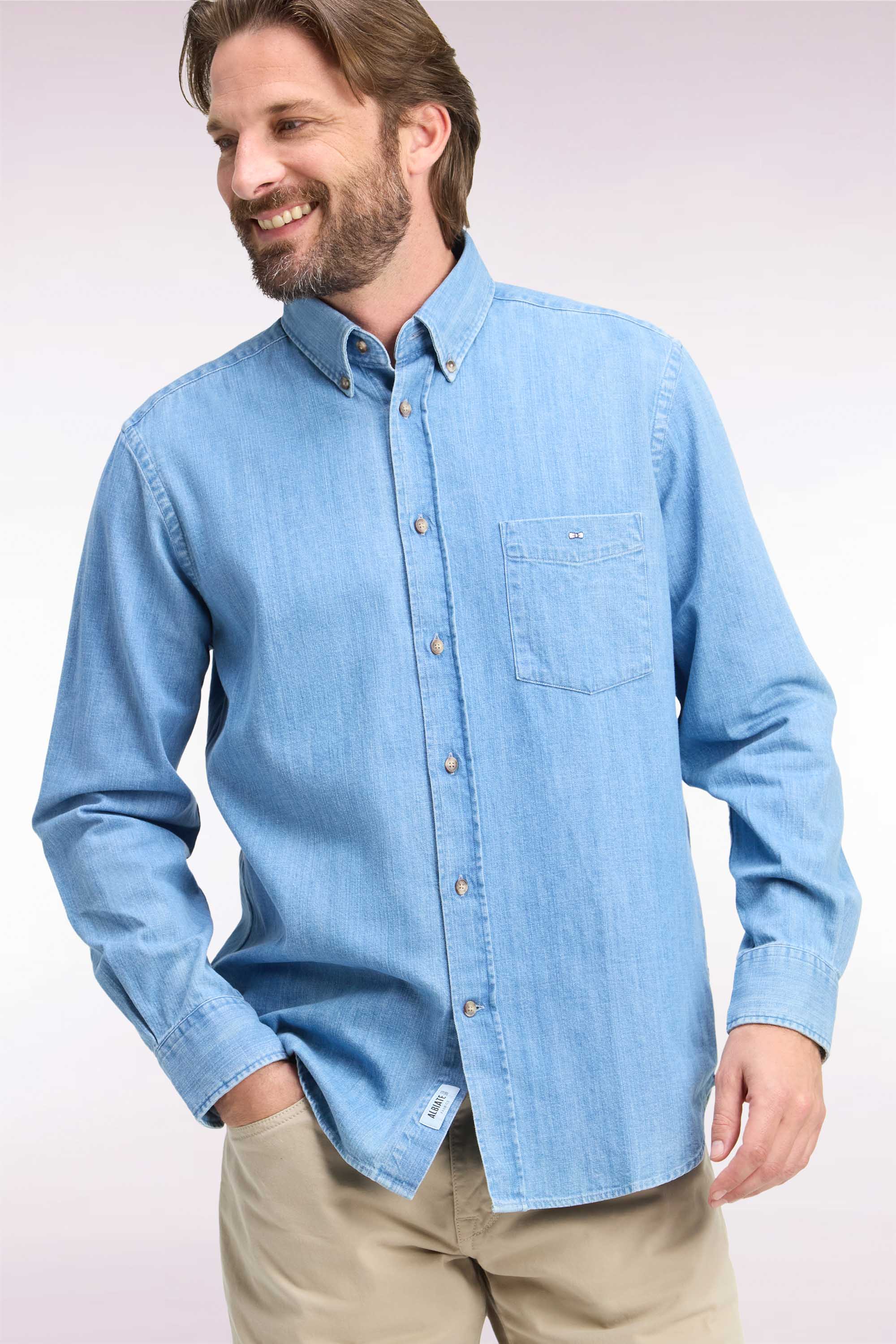 camisa de denim azul cielo corte recto