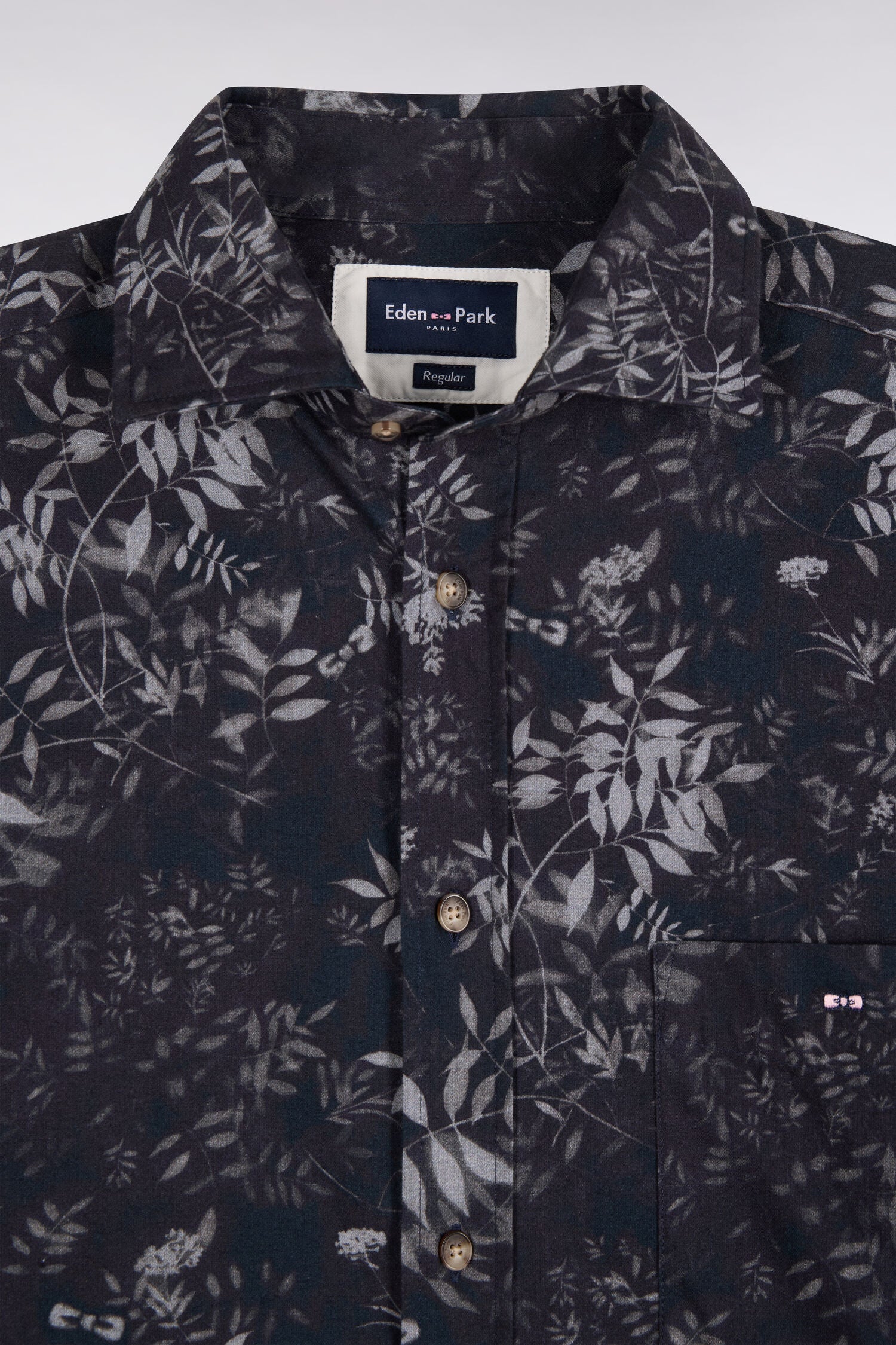 Chemise en coton à imprimé végétal coupe droite