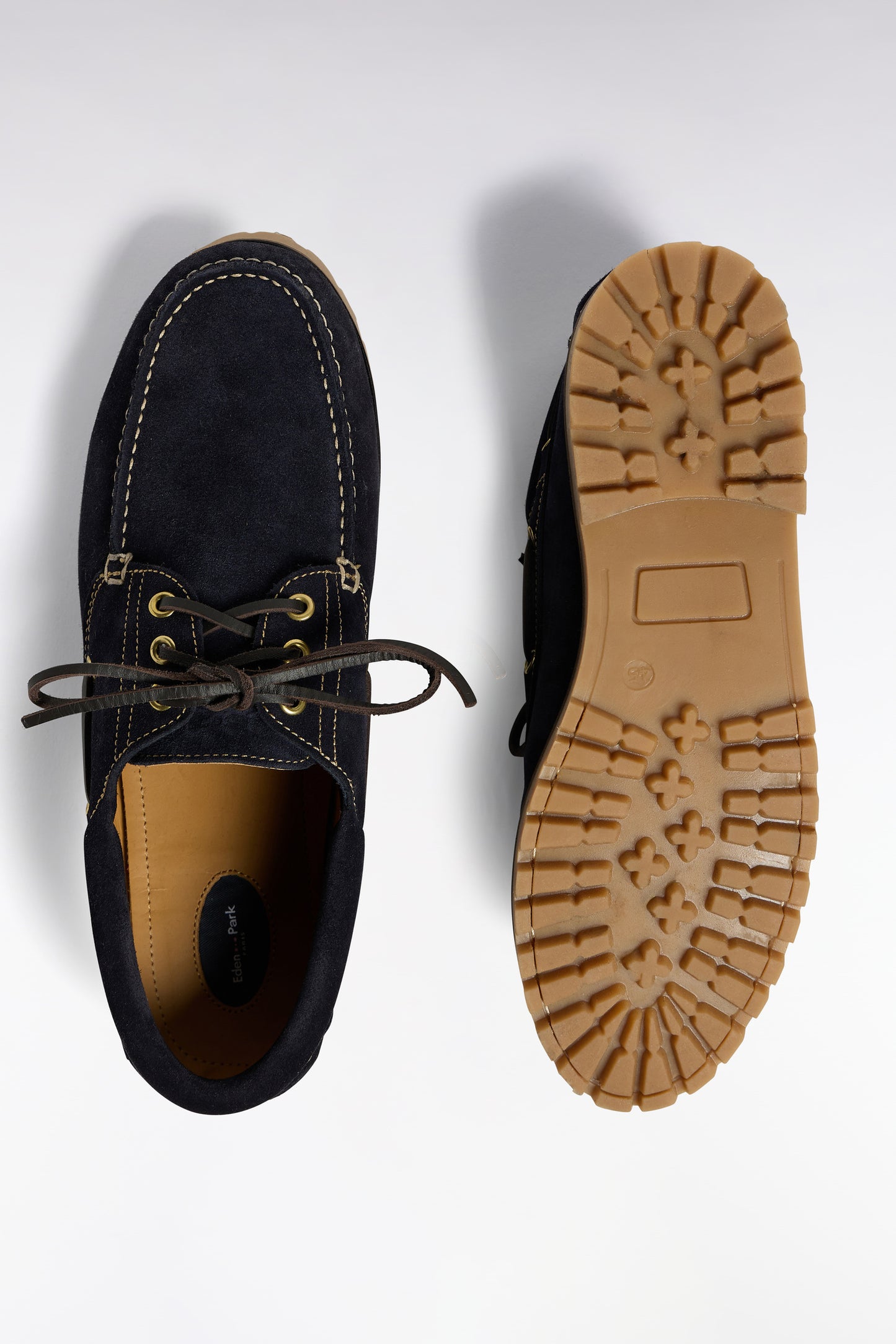 Chaussures bateau en cuir suédé marine