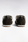 Low-top dual-material sneakers in brown leather and suede