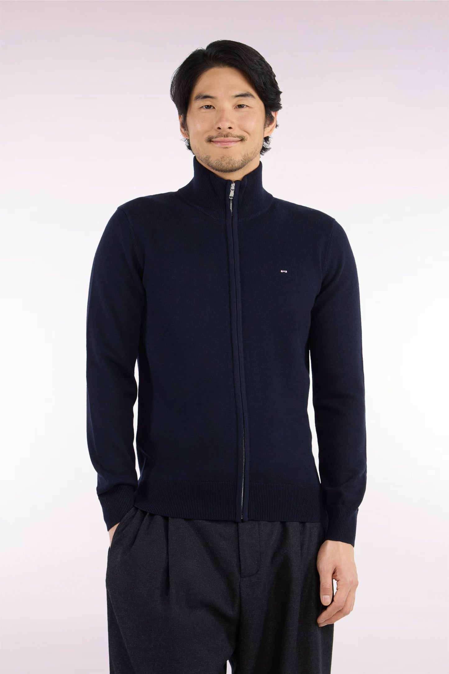Cardigan zippé en laine et coton marine coupe droite