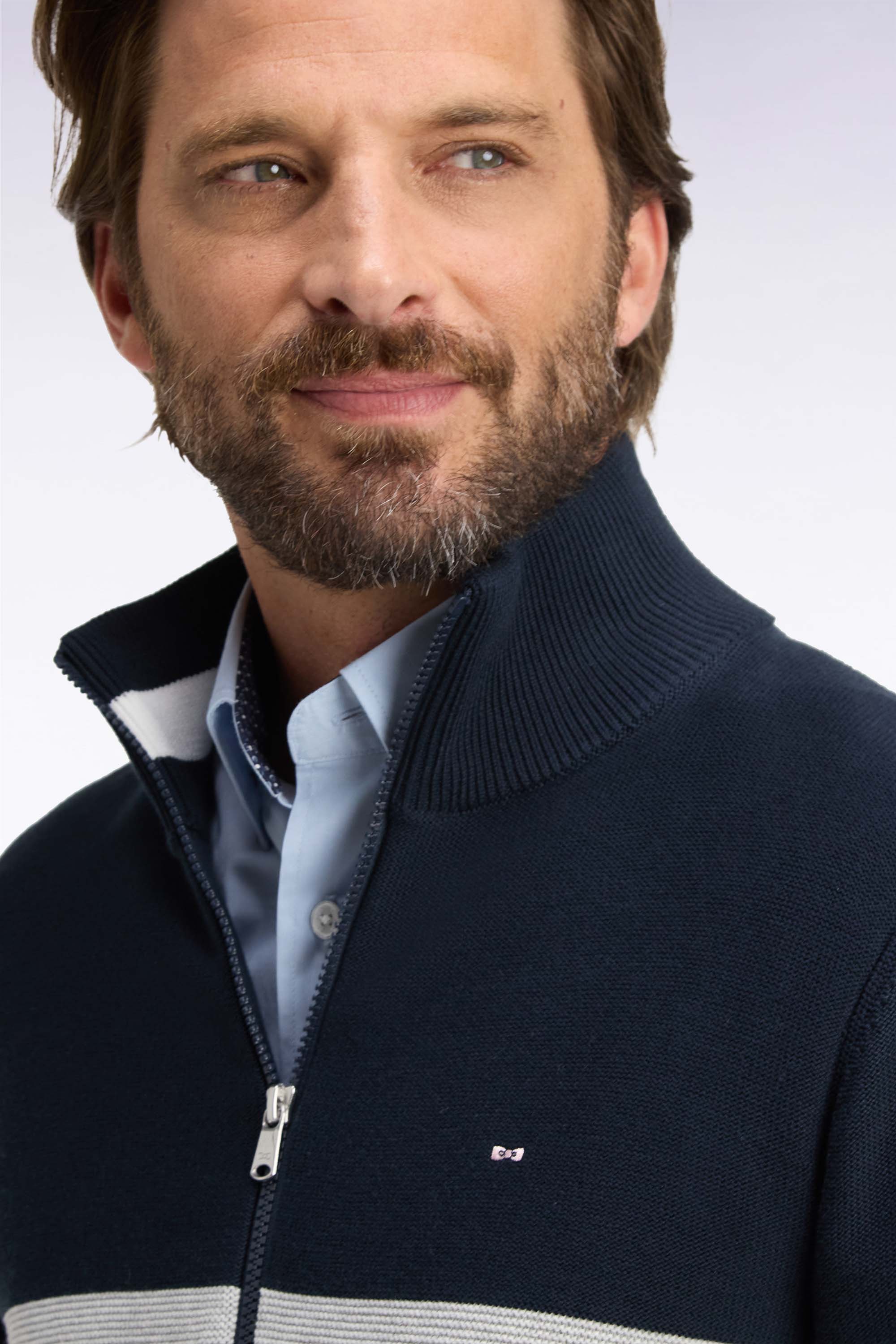 Cardigan mit Reißverschluss mit Troyerkragen aus Baumwolle Marineblau mit découpe gerade Passform