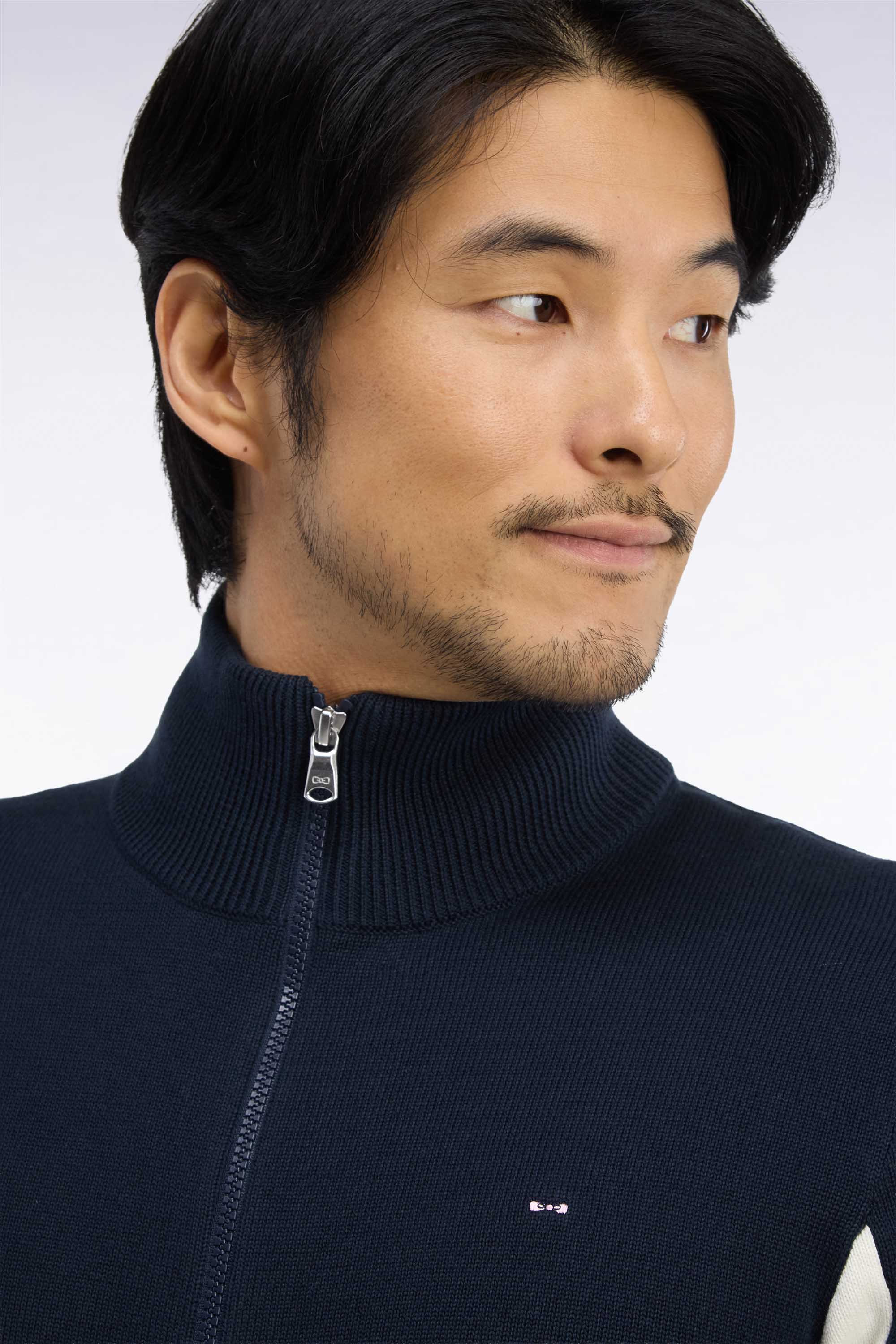 Cardigan zippé en coton marine coupe droite