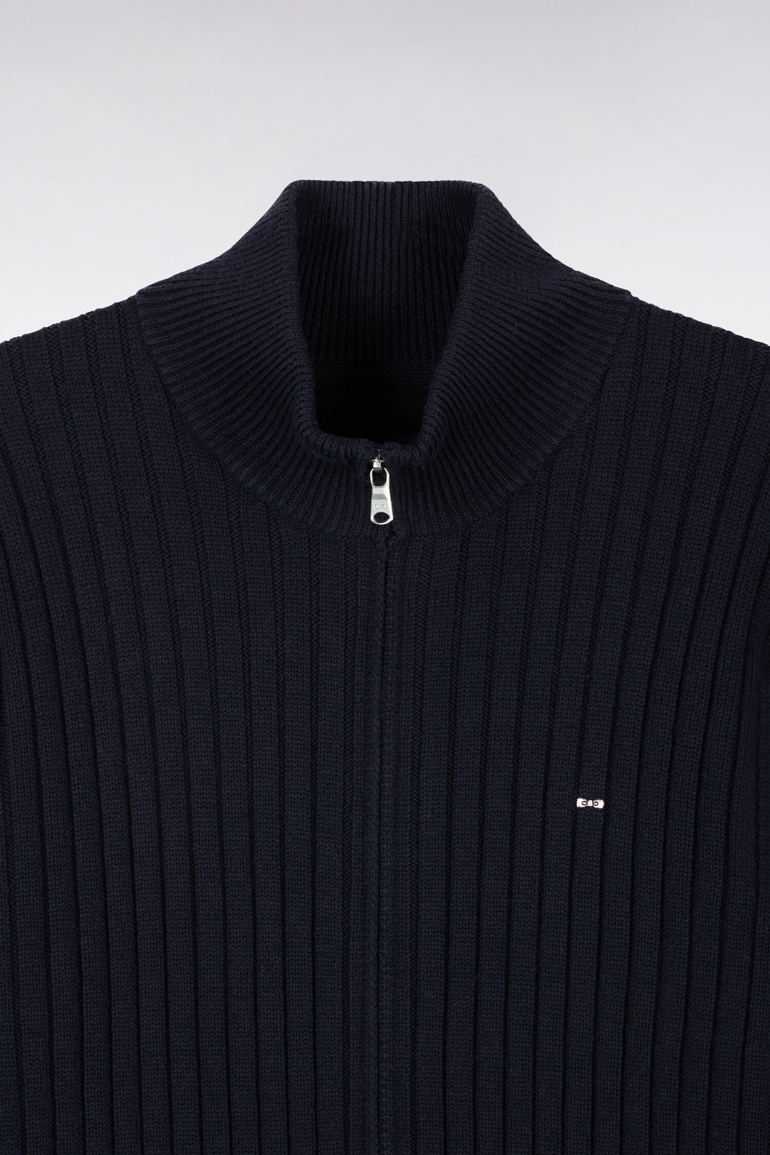 Cardigan zippé à col camionneur en laine et coton marine côtelé coupe droite