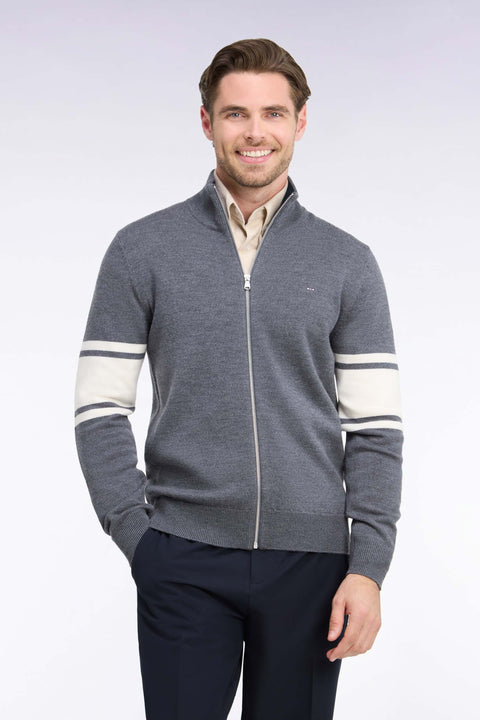Cardigan zippé en laine mérinos gris à manches rayées coupe droite - Image 3