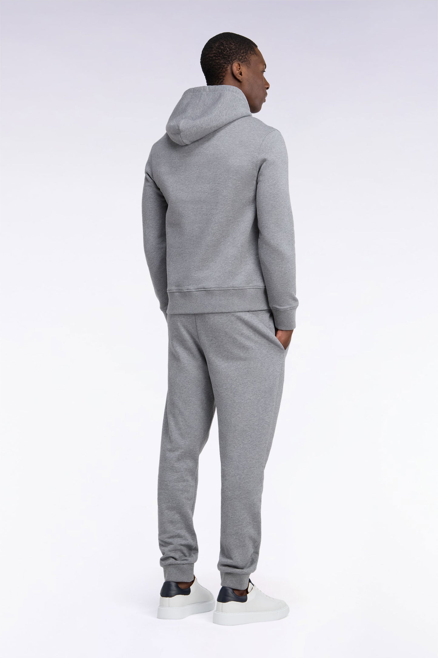 Jogging uni en molleton coton gris coupe droite
