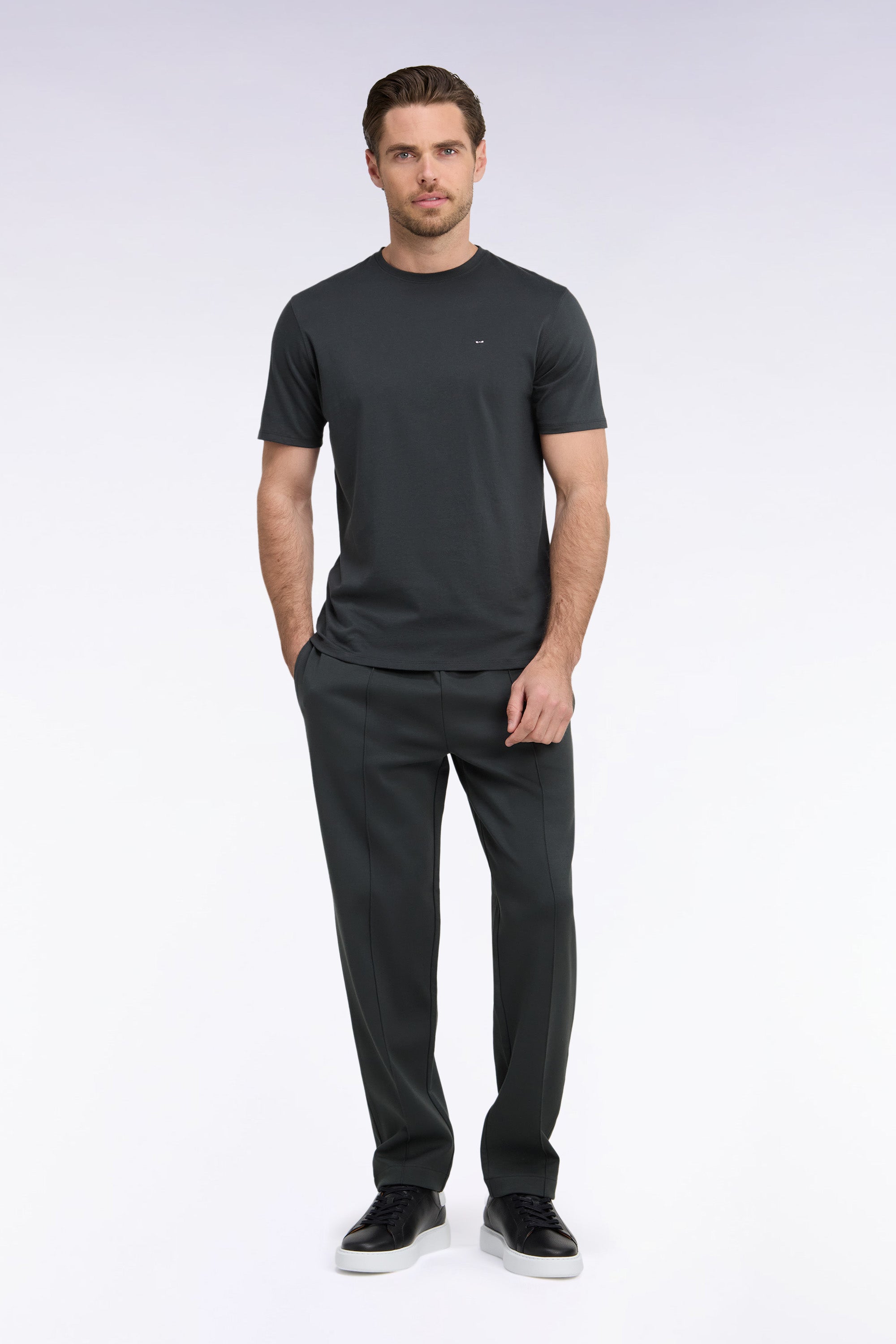Jogging en interlock de coton stretch kaki coupe droite