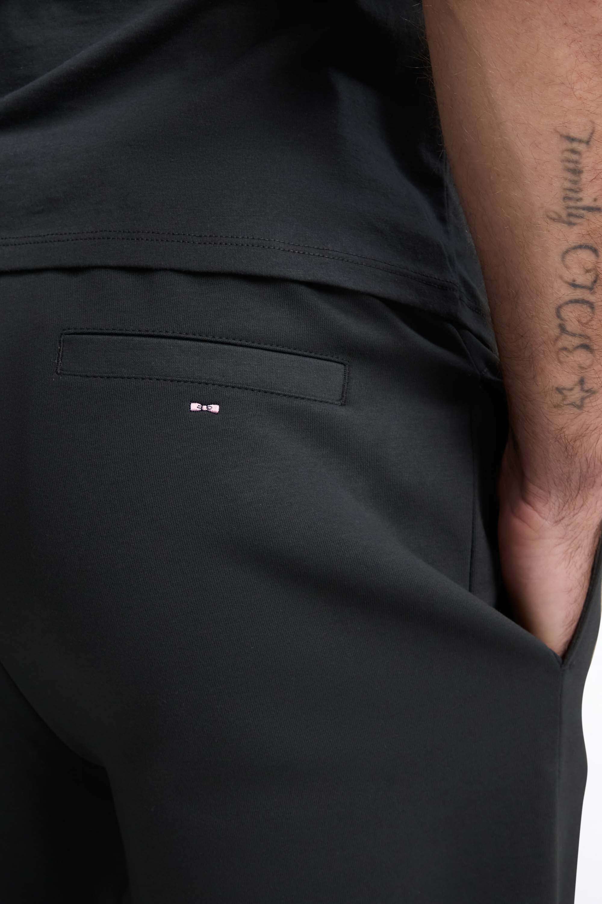 Jogging en interlock de coton stretch kaki coupe droite