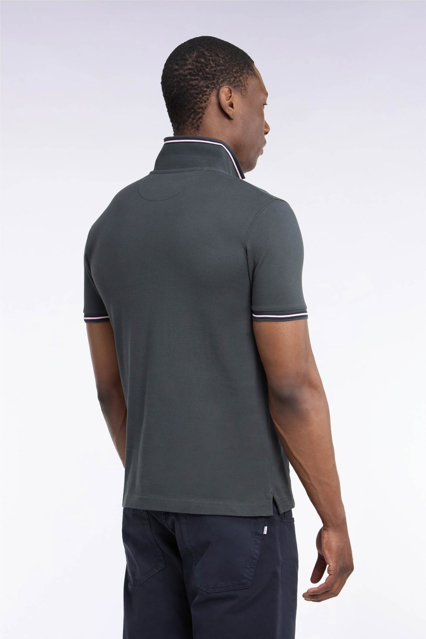 Polo manches courtes en piqué coton kaki coupe droite